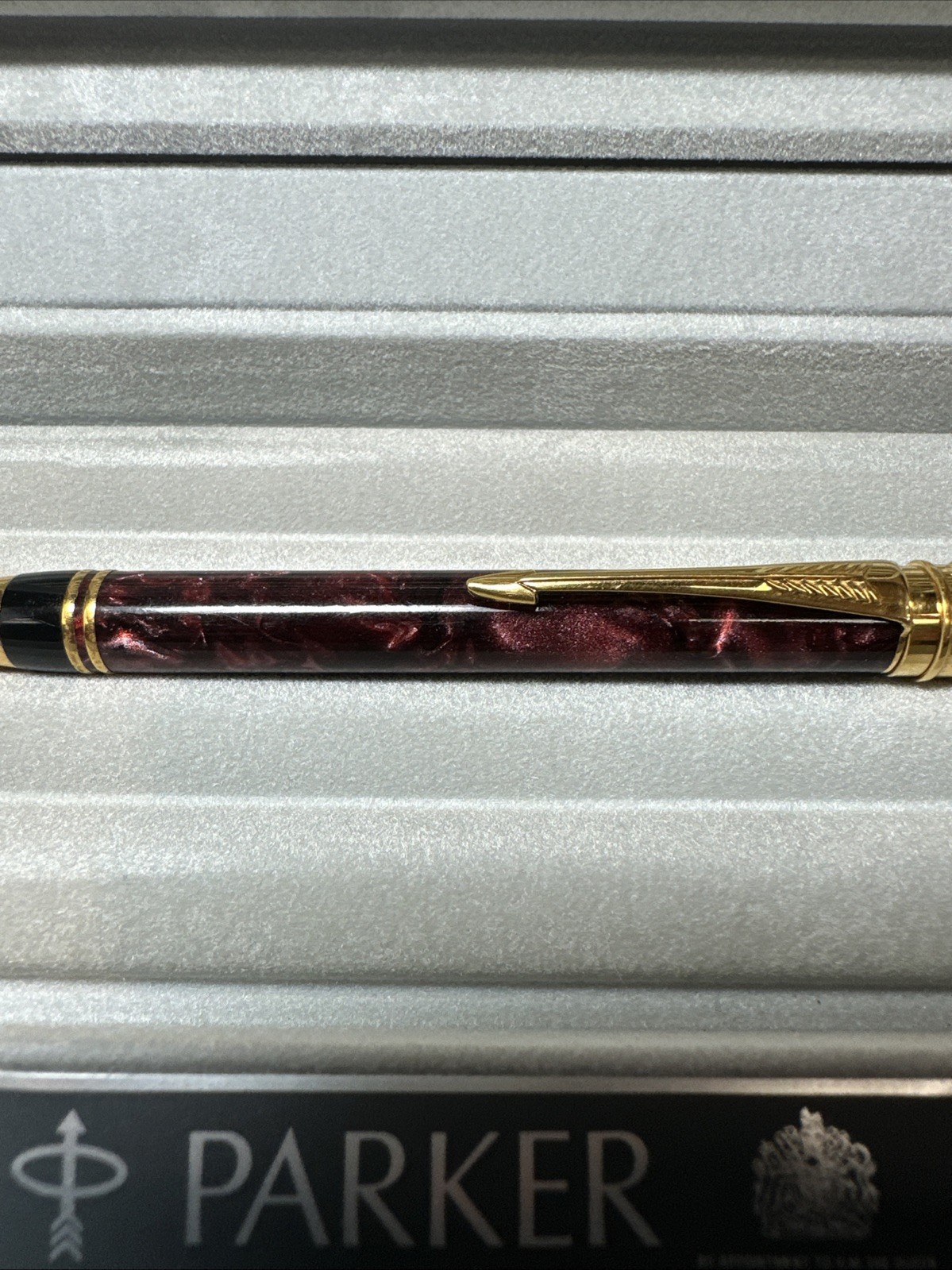 Parker Duofold Maroon Marble Ballpoint Pen Made In UK