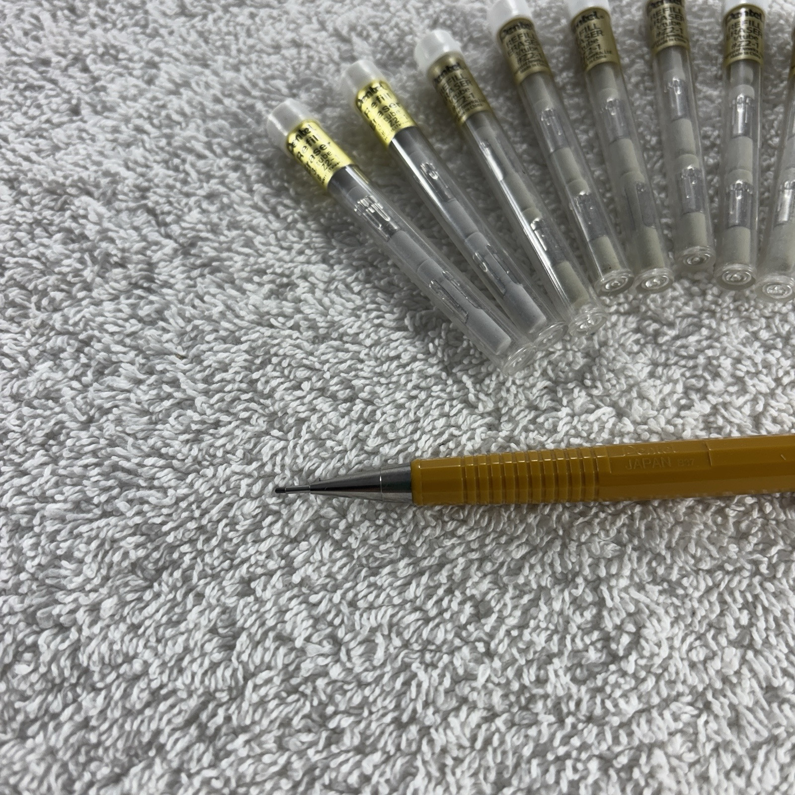 Vintage PENTEL P209 0.9mm Mechanical Pencil w/Lead & Z2-1 Eraser Refills!