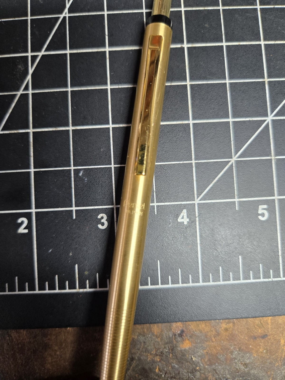vtg pentel gold tone mechanical lead pencil .5 5