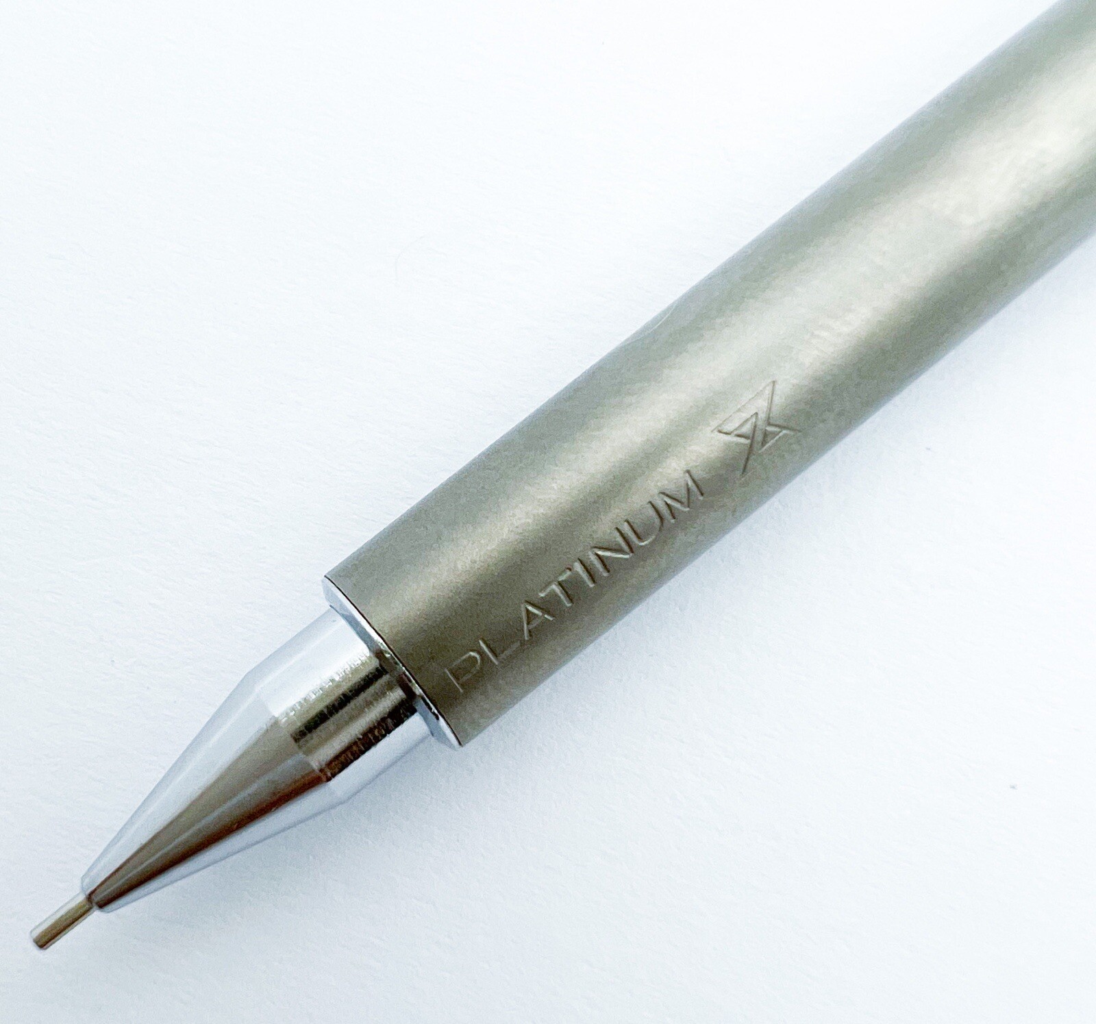 New Platinum Platinum Z mechanical Pencil Twist Retractable Tip MoMA Design
