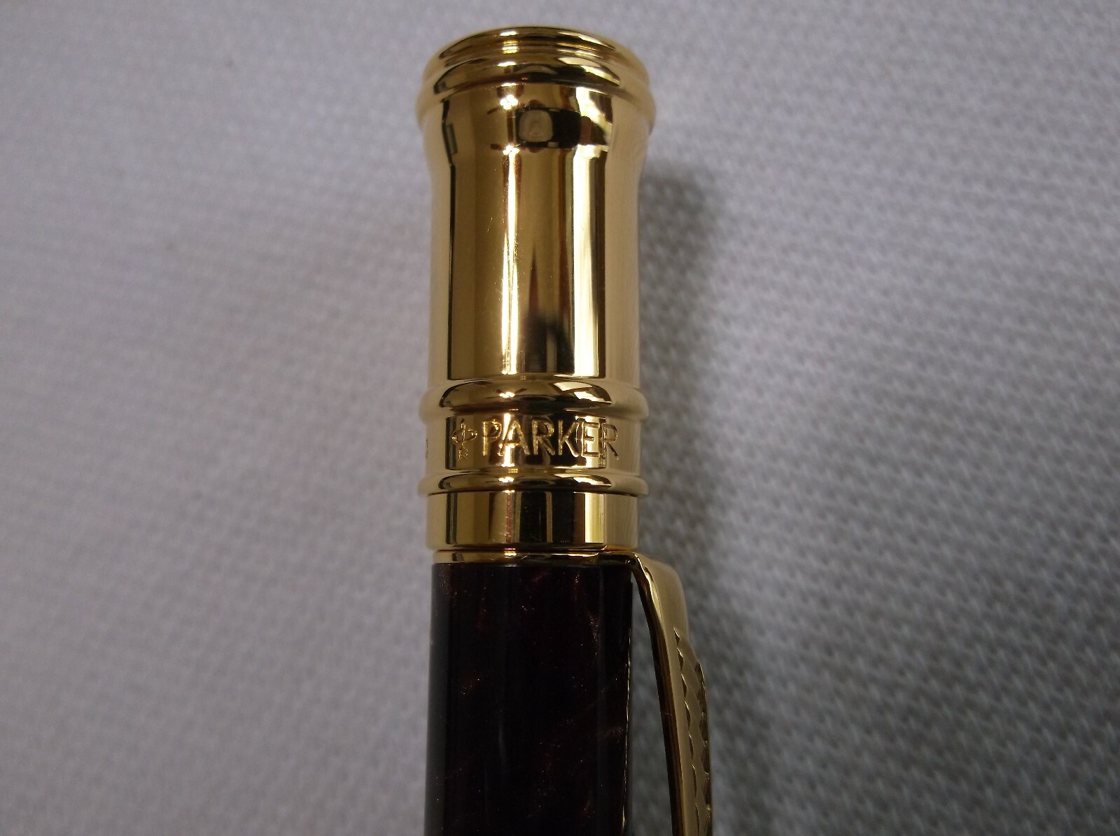 PARKER DUOFOLD MARBLED MAROON & GOLD 0.9 mm PENCIL / NEW IN BOX / MADE IN UK