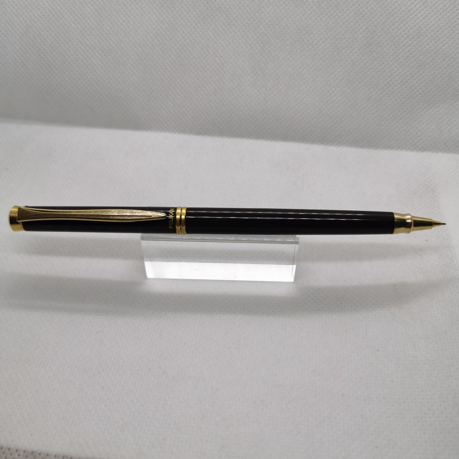 Pelikan Mechanical Pen D 380, Lead 0.5 Mm Black And Gold Plated Luxury
