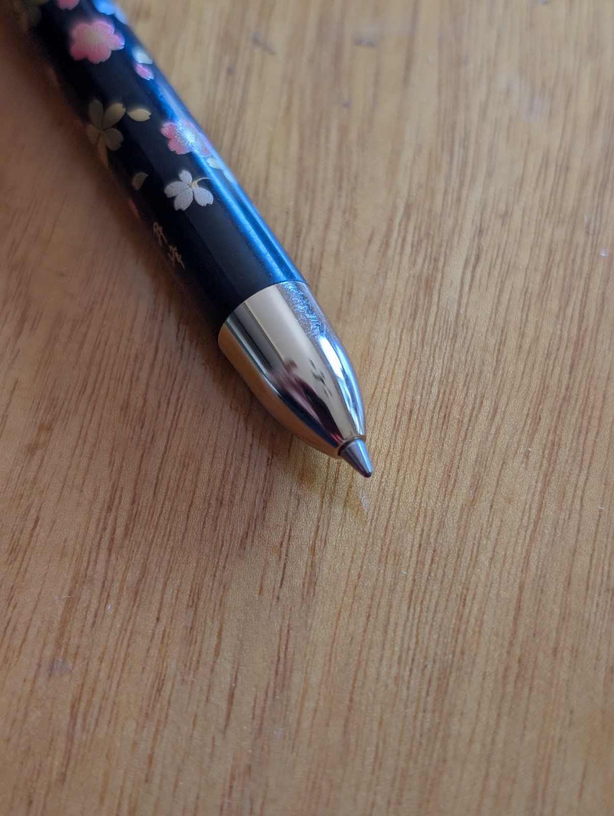 R3 Action Ultimate PLATINUM Japan Multi-function Pen Navy Gold Floral