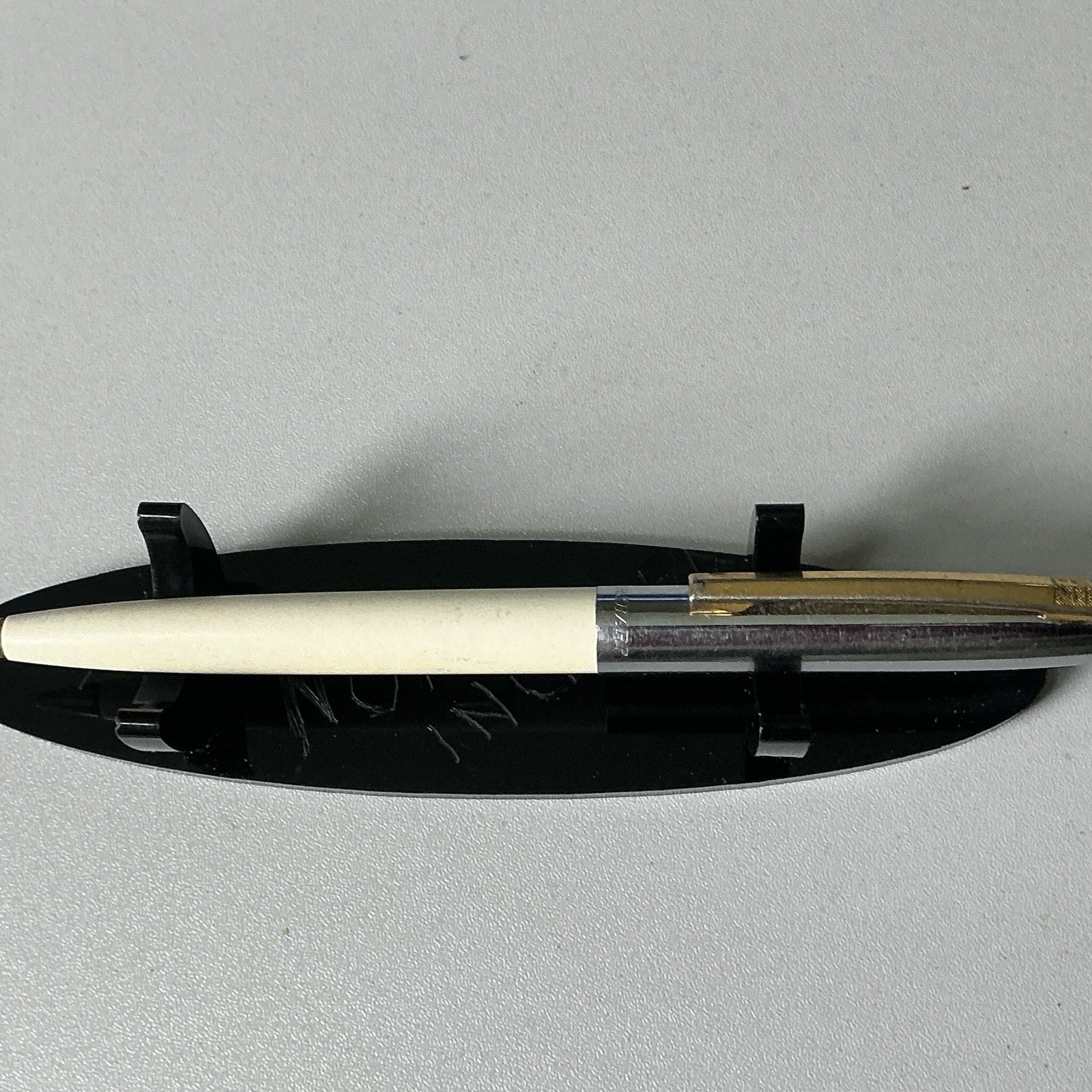 VTG Eversharp-Parker 1960’s Big E Mechanical Pencil White w/Chrome Trim – Y45
