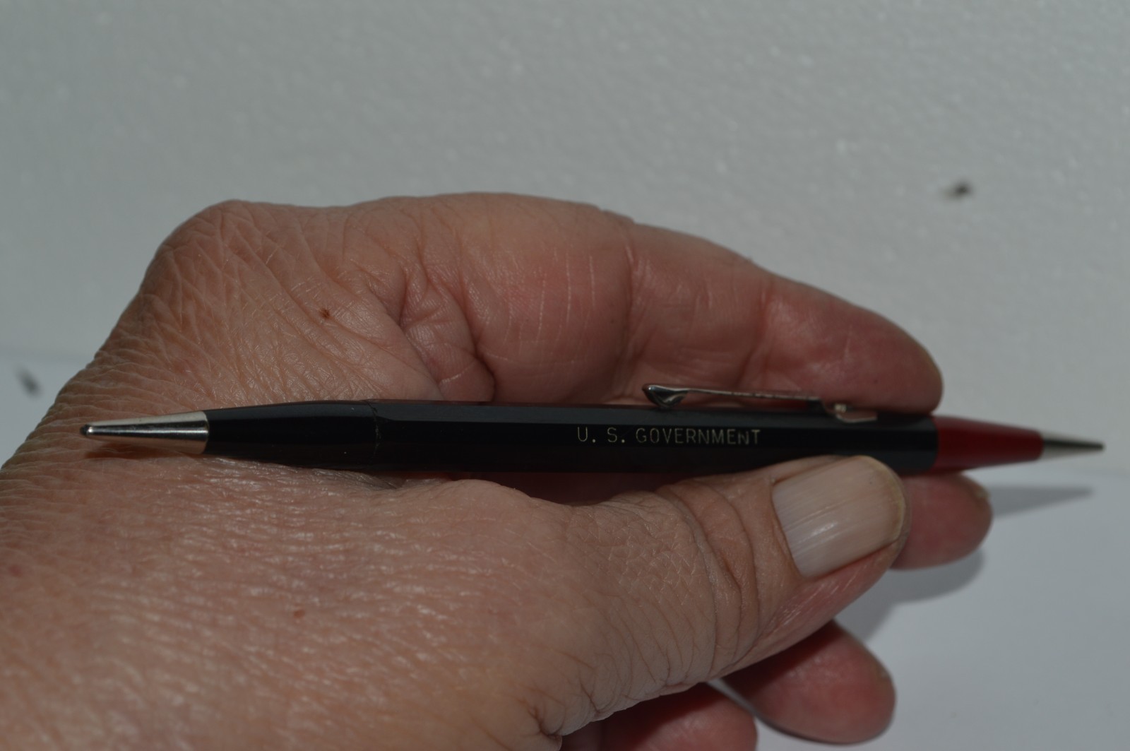 AUTOPOINT Twinpoint Red & Black Mechanical Pencil .9mm US Government Ca 1940’s