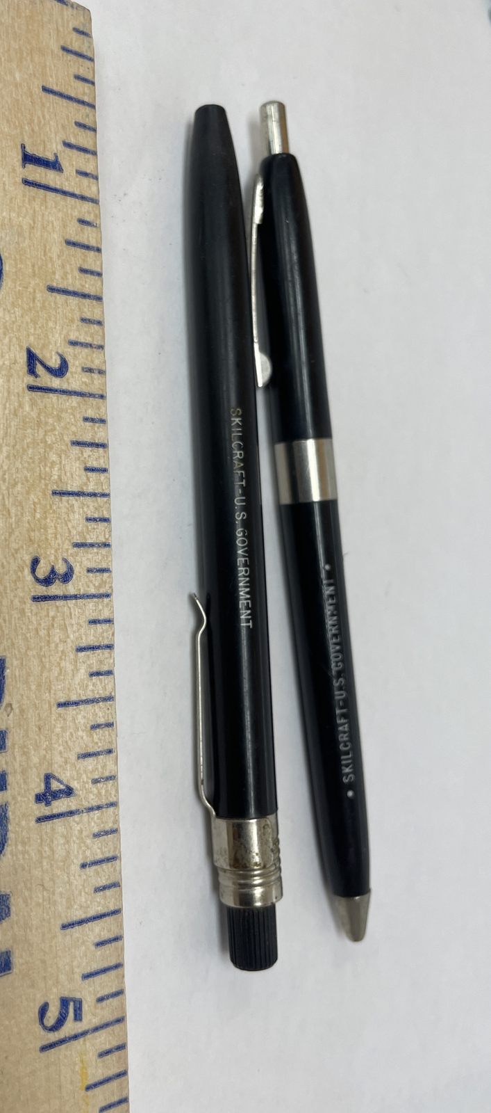 Vintage SKILCRAFT US Government – Black Pen & China Marker Wax Pencil