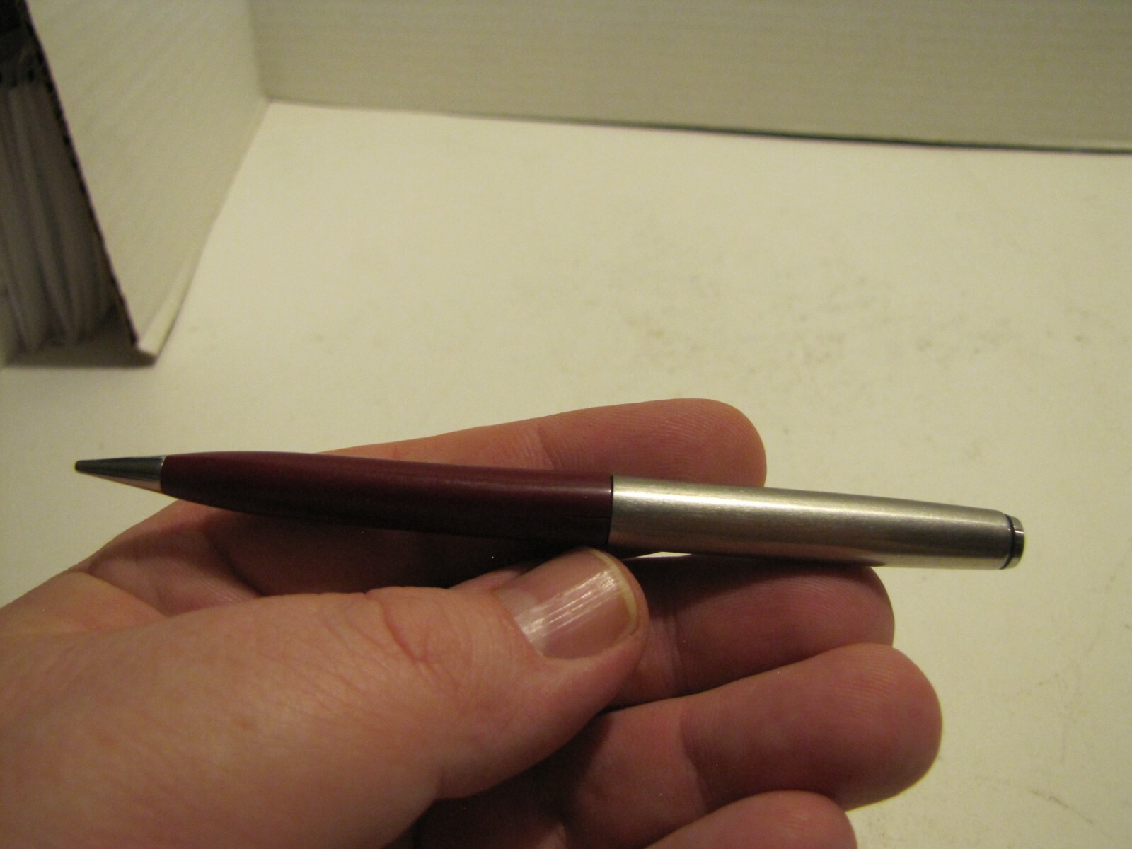 VTG PARKER MAROON/CHROME MECHANICAL PENCIL USED WORKS MULTIPLE CRACKS FOR PARTS