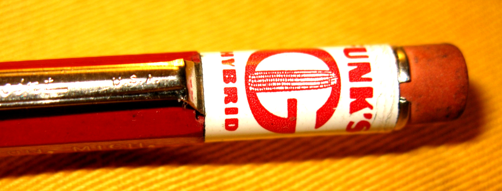 USED RED/BLACK AUTOPOINT MECHANICAL PENCIL W/FUNK’S ADV.1.18MM LEAD