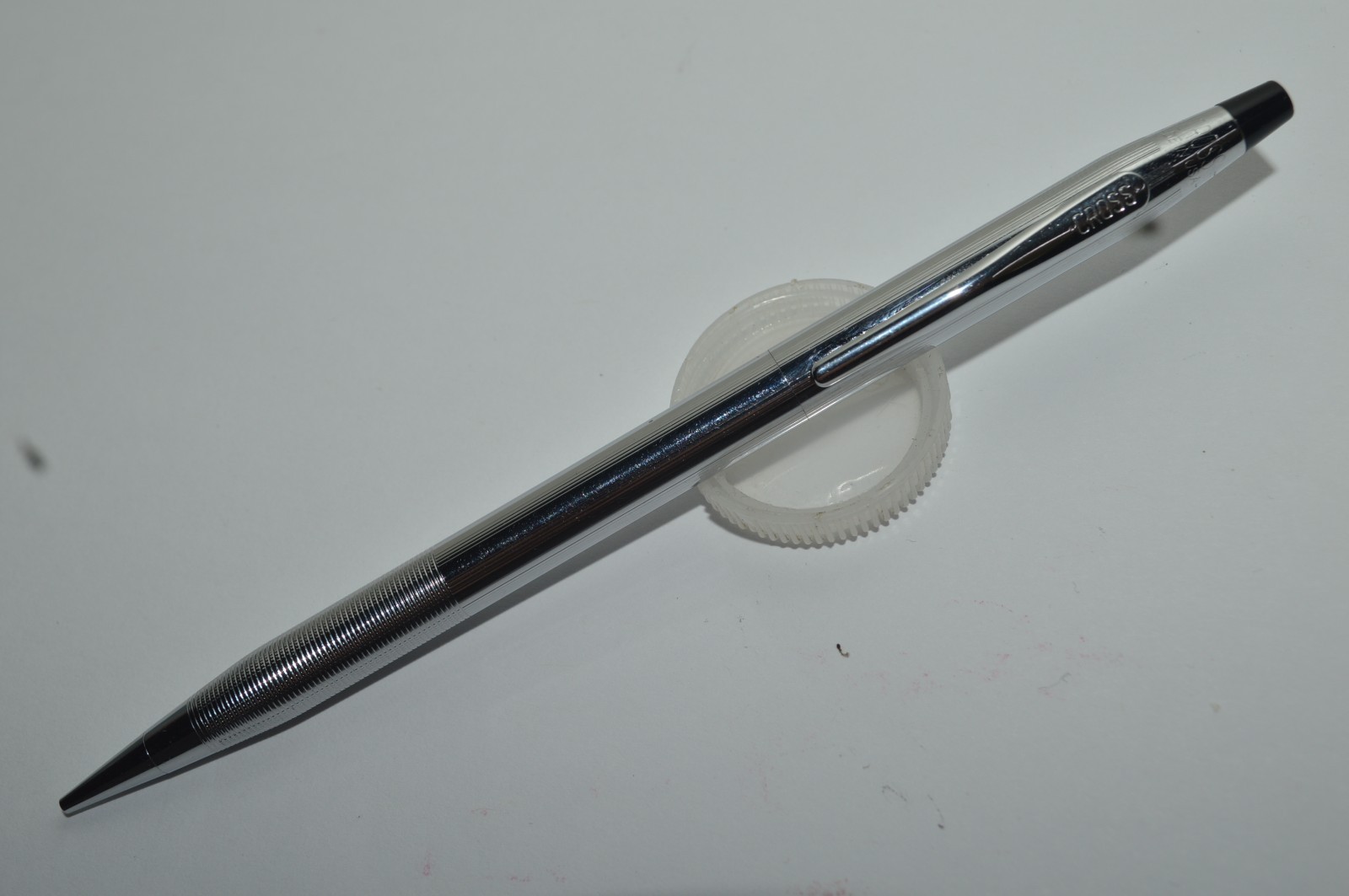 Cross Classic Century Mechanical Pencil .9mm Fluted Knurled Grip Chrome USA Made