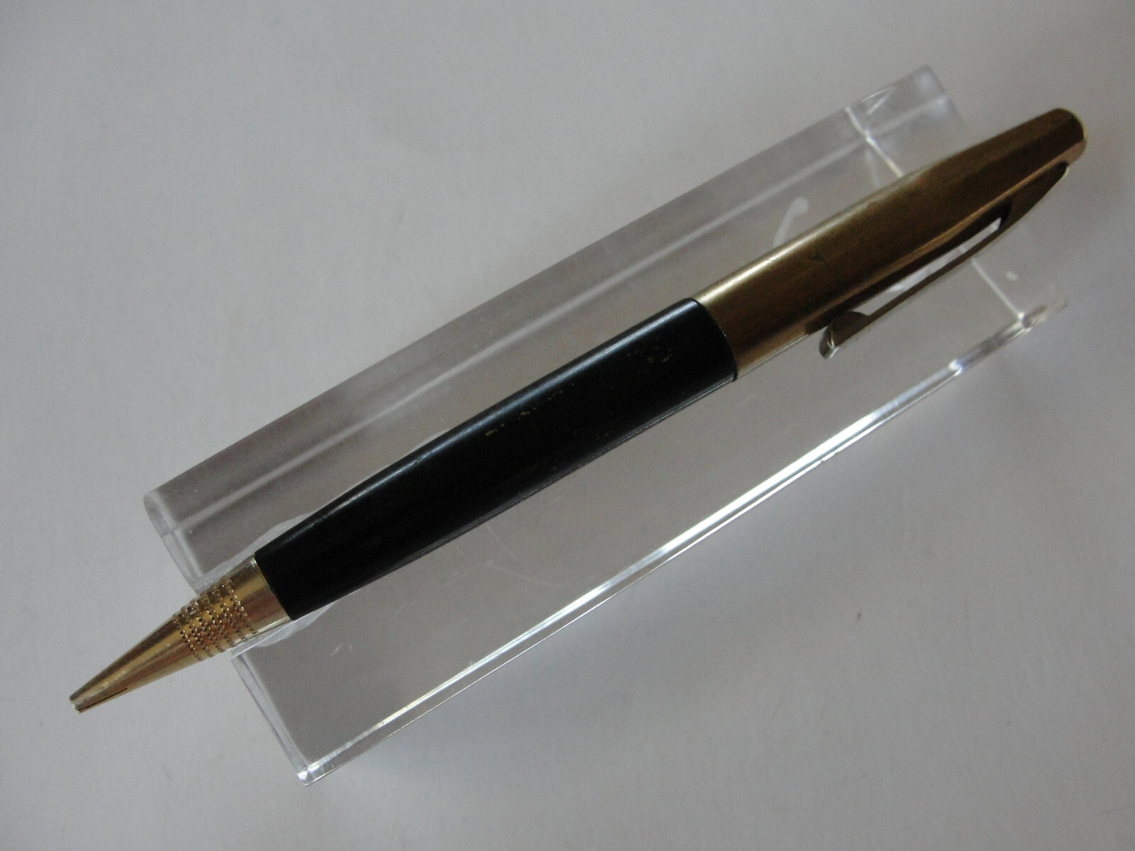 Readyriter Black Gold Trim Mechanical Pencil