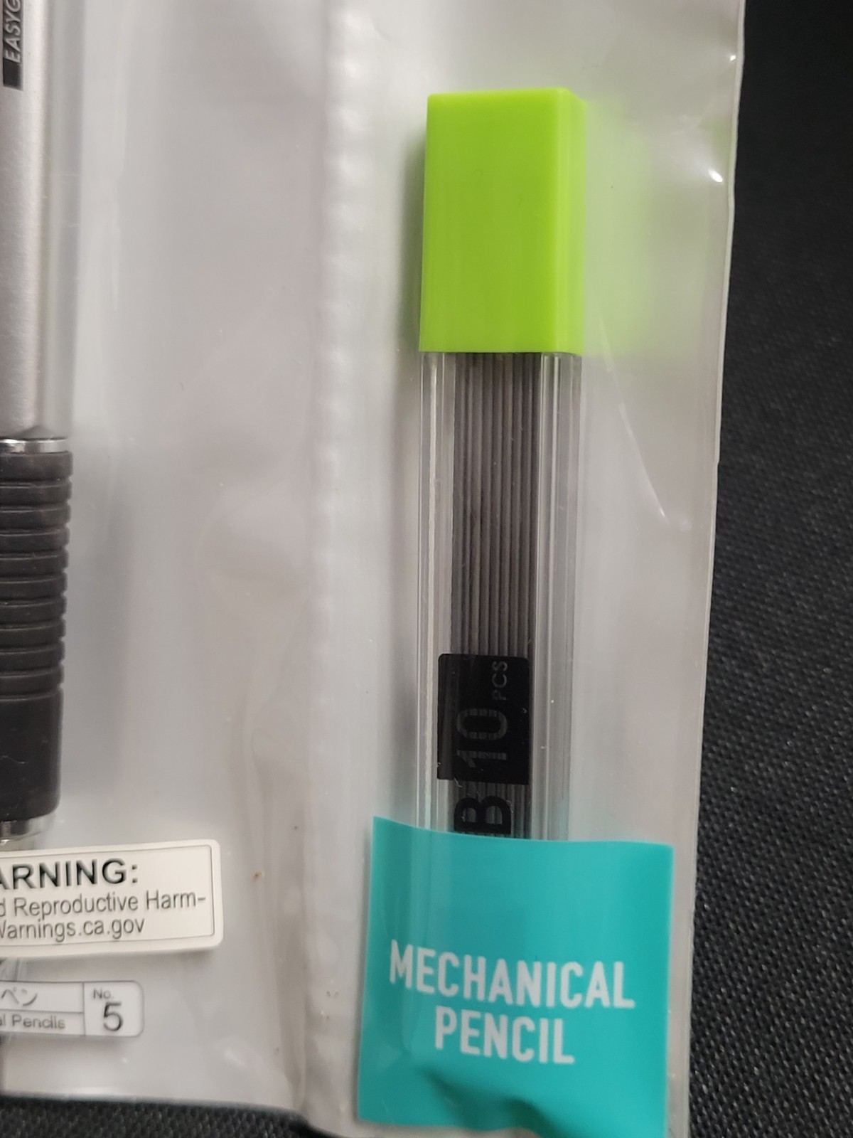 Daiso Mechanical Pencil w/ Rubber Grip 0.7mm (2022) Brand New Factory Sealed