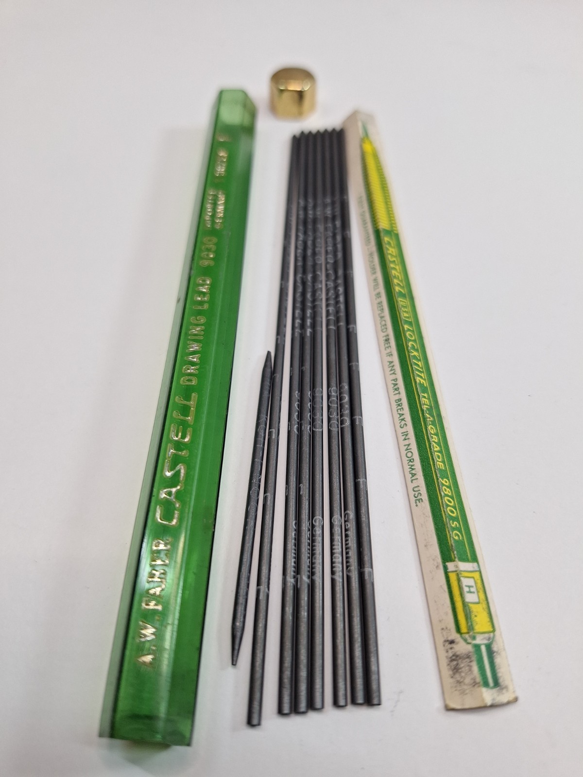 A.W. FABER CASTELL DRAWING LEAD 9030 Refill Lead Germany Locktite 7.5 Pieces