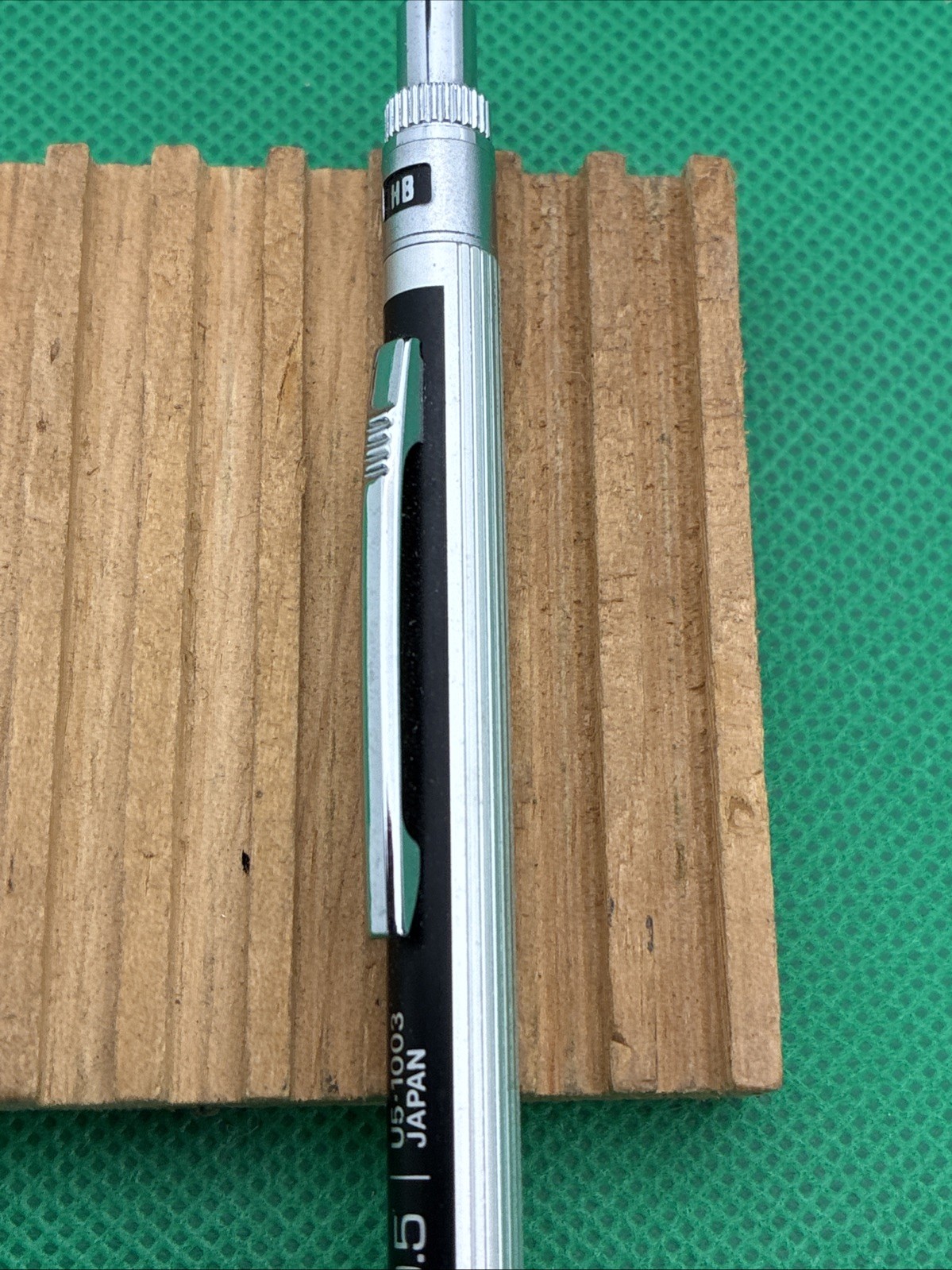Vintage Mitsubishi Automatic U5-1003 Mechanical Pencil
