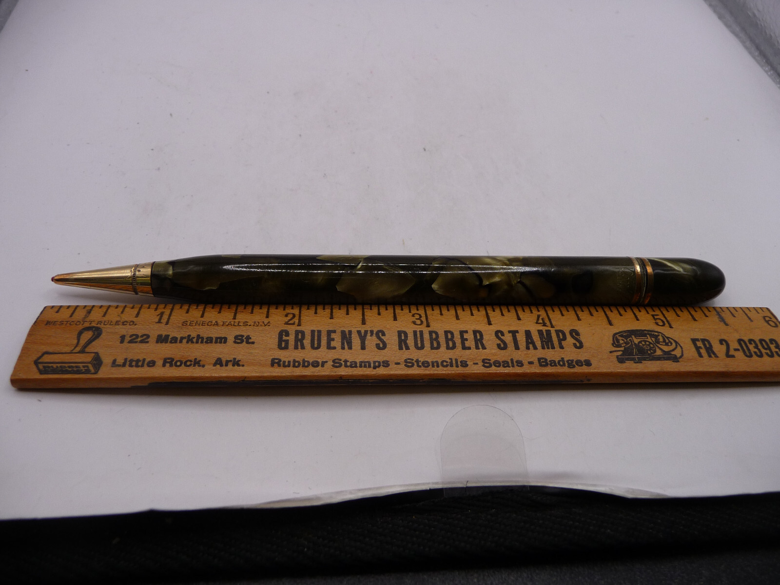 Conklin Vintage Senior Endura Symetrik Green Marble Pencil-working
