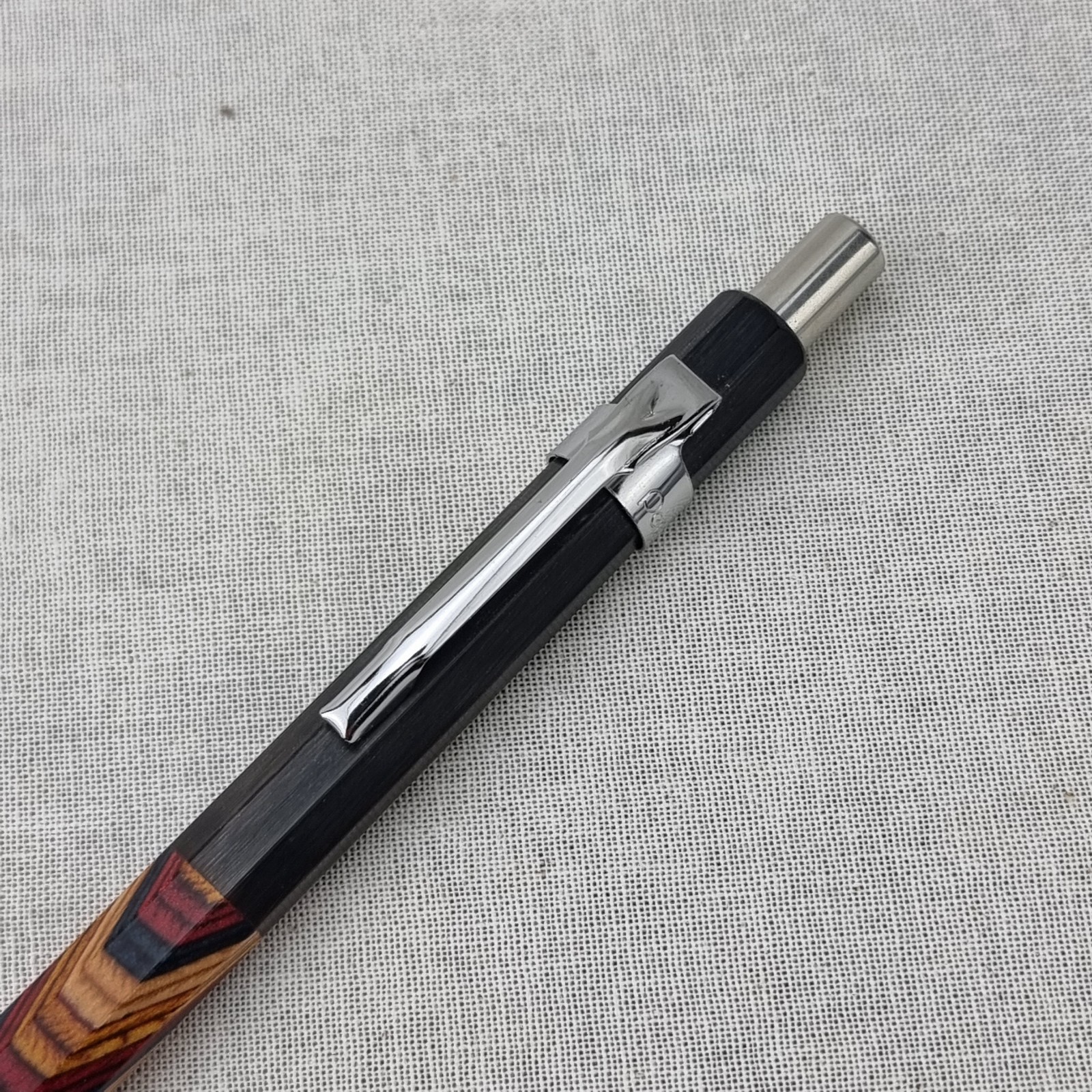 Hand Crafted Pentel P-205(0.5mm) Mechanical Pencil with Octagonal Buffalo Barrel