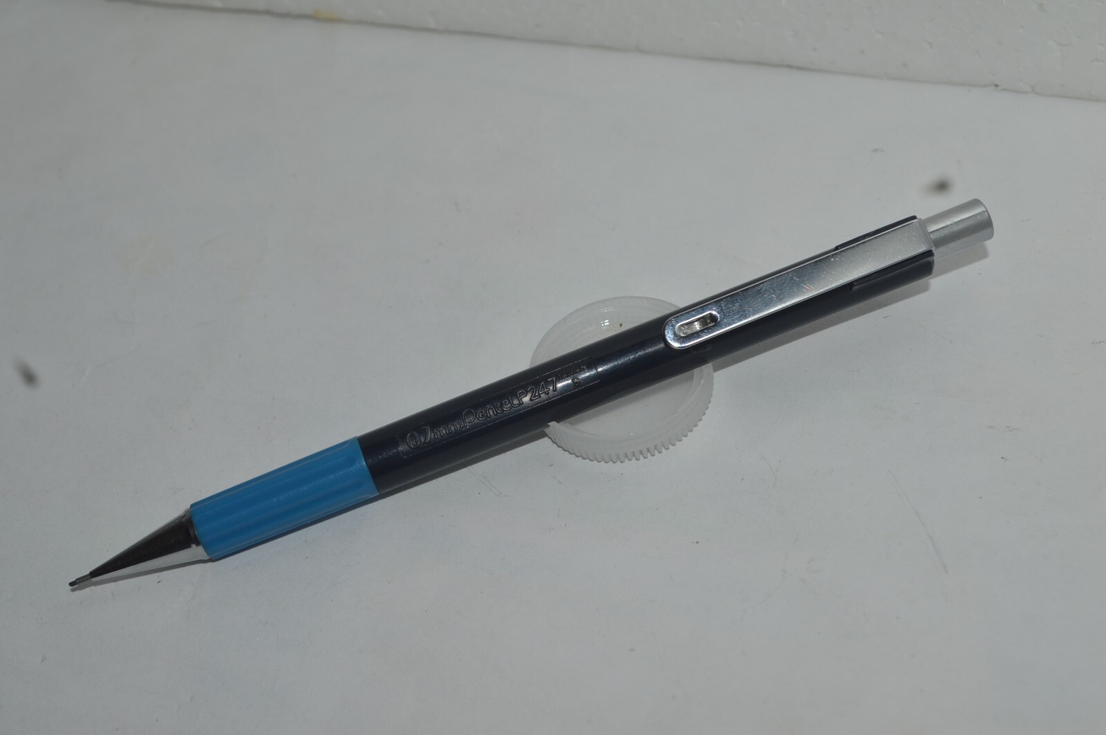 PENTEL P247 Bravo Automatic Pencil 0.7mm Black-Blue Taiwan Tested Retired 1990’s