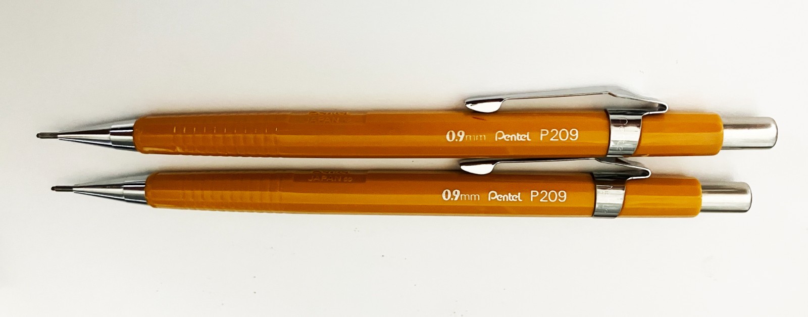 Lot of 16 Vintage Pentel Mechanical Pencils, P207, P209,TL5, CA5, 9765, Pilot#2