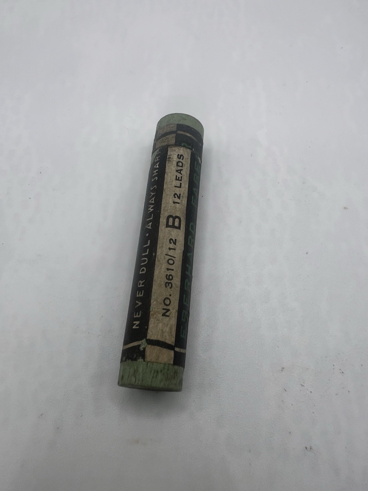 EBERHARD FABER PERMAPOINT 12 Leads 3610/12 B Wooden Tube NOS 1960s Prop