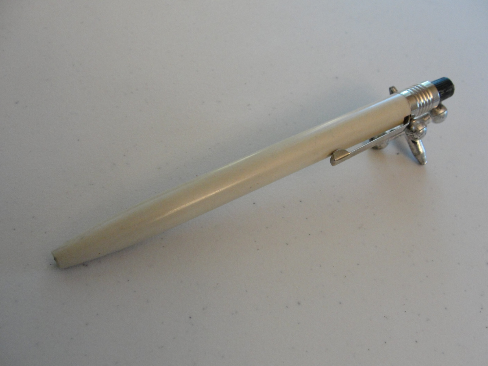Vintage SCRIPTO #49 White Crayon Marker Black Top