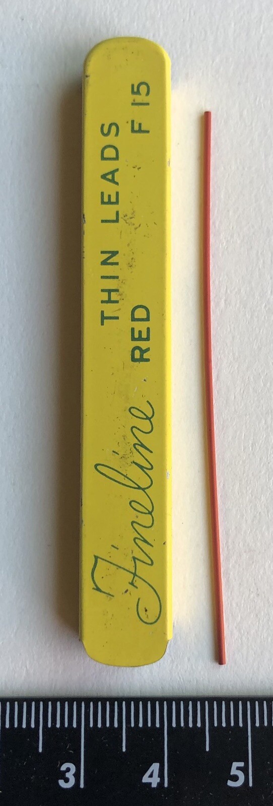 Vintage SHEAFFER Fineline Mechanical Pencil Lead RED .9mm Metal 8pk Tin USA