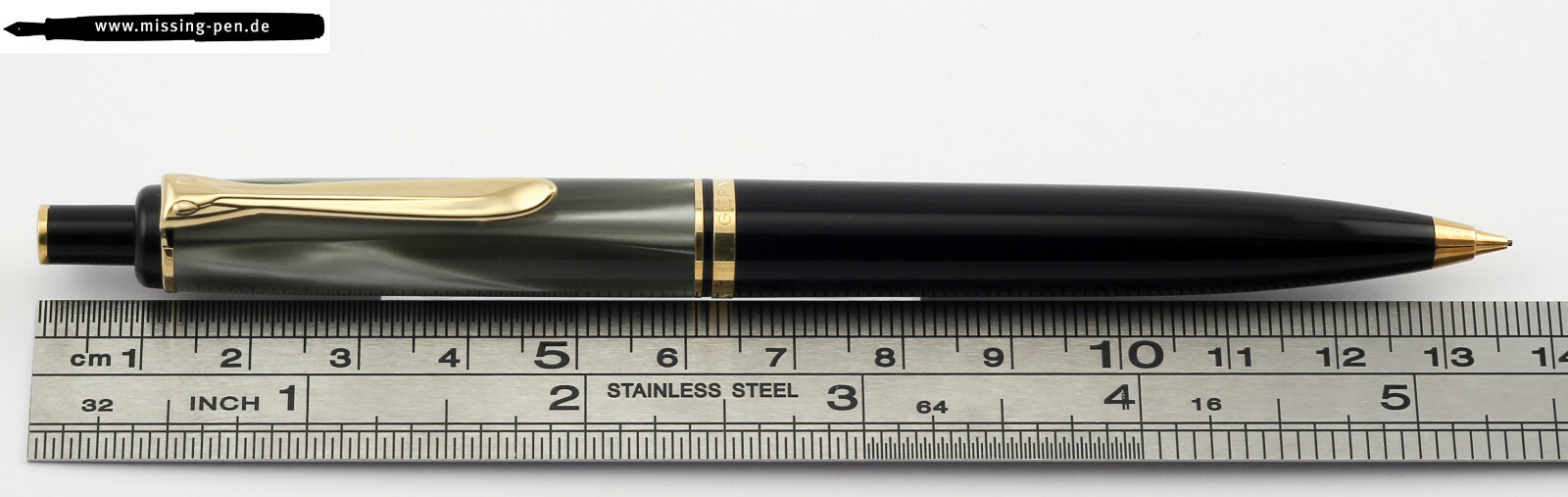 Pelikan Old Style Pencil (0.5 mm) D200 in Grey Marble & Black (gold cap)