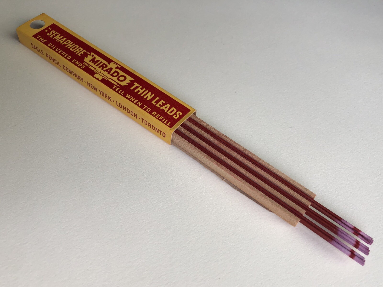 Vintage EAGLE Mirado Semaphore RED 1.18mm Mechanical Pencil Lead NOS 12pk USA