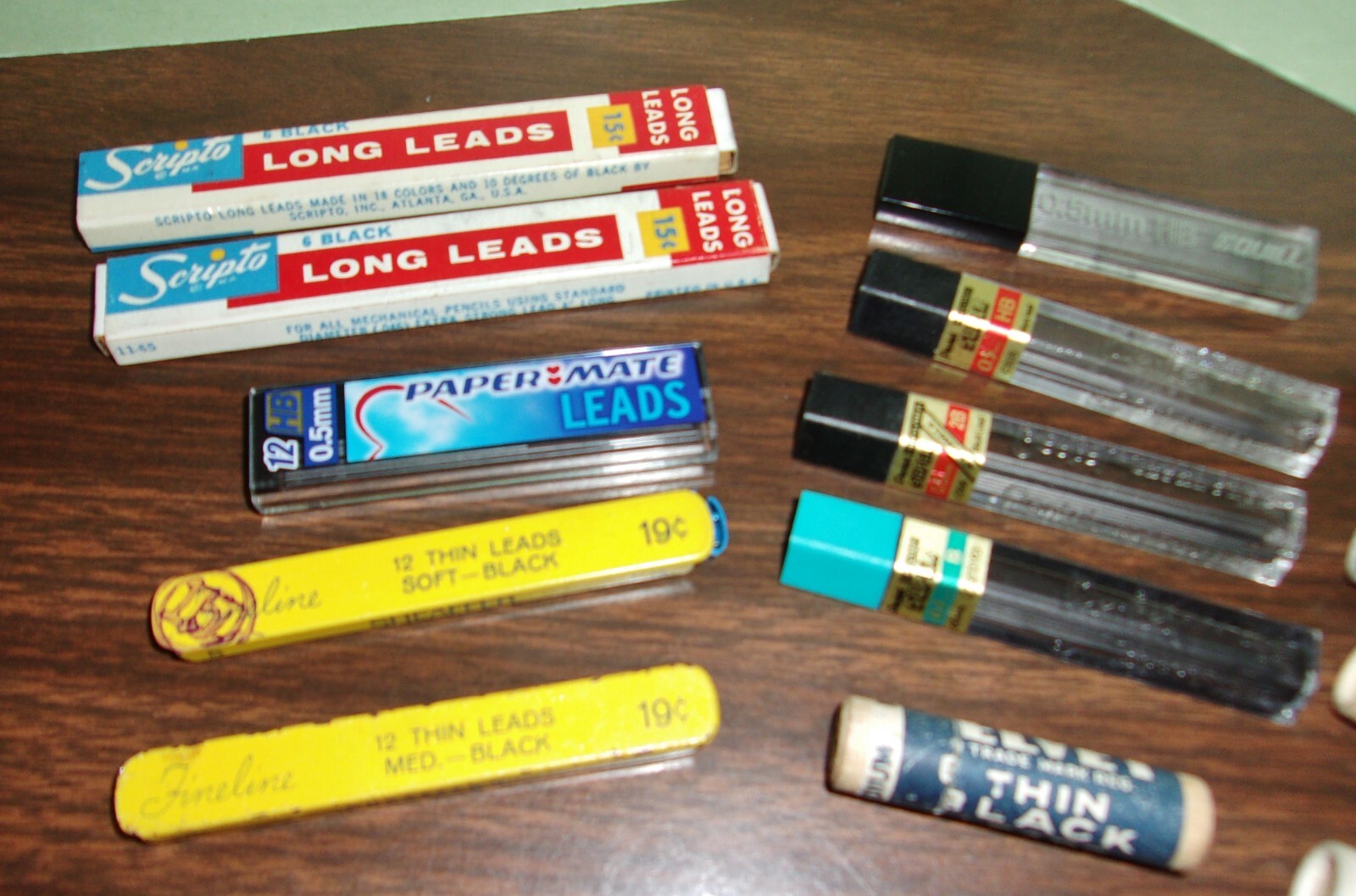 Vintage Mixed Lot of Lead – Scripto – Cory Autopoint – Blue Band Velvet- Pentel