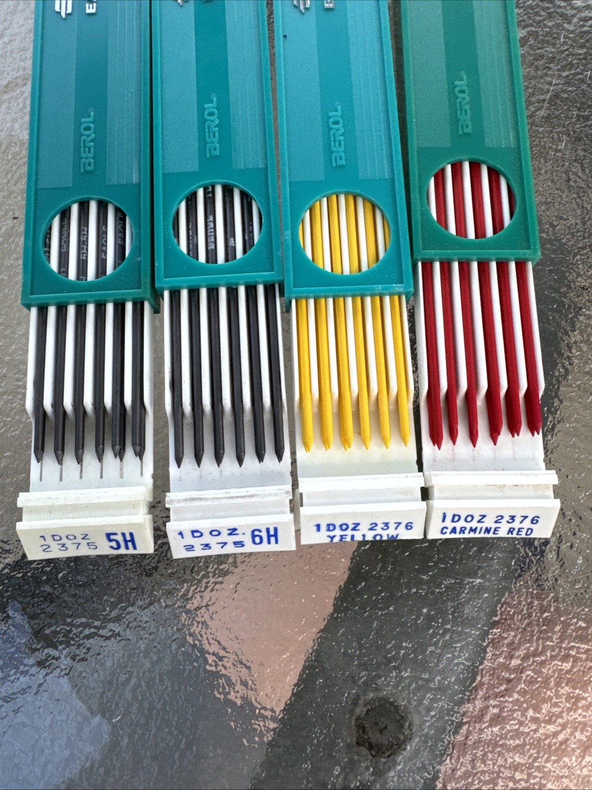 Lot Vintage Berol Turquoise Drawing Leads 21 Box F HB H 2H-6H E0-E4 Red Yellow