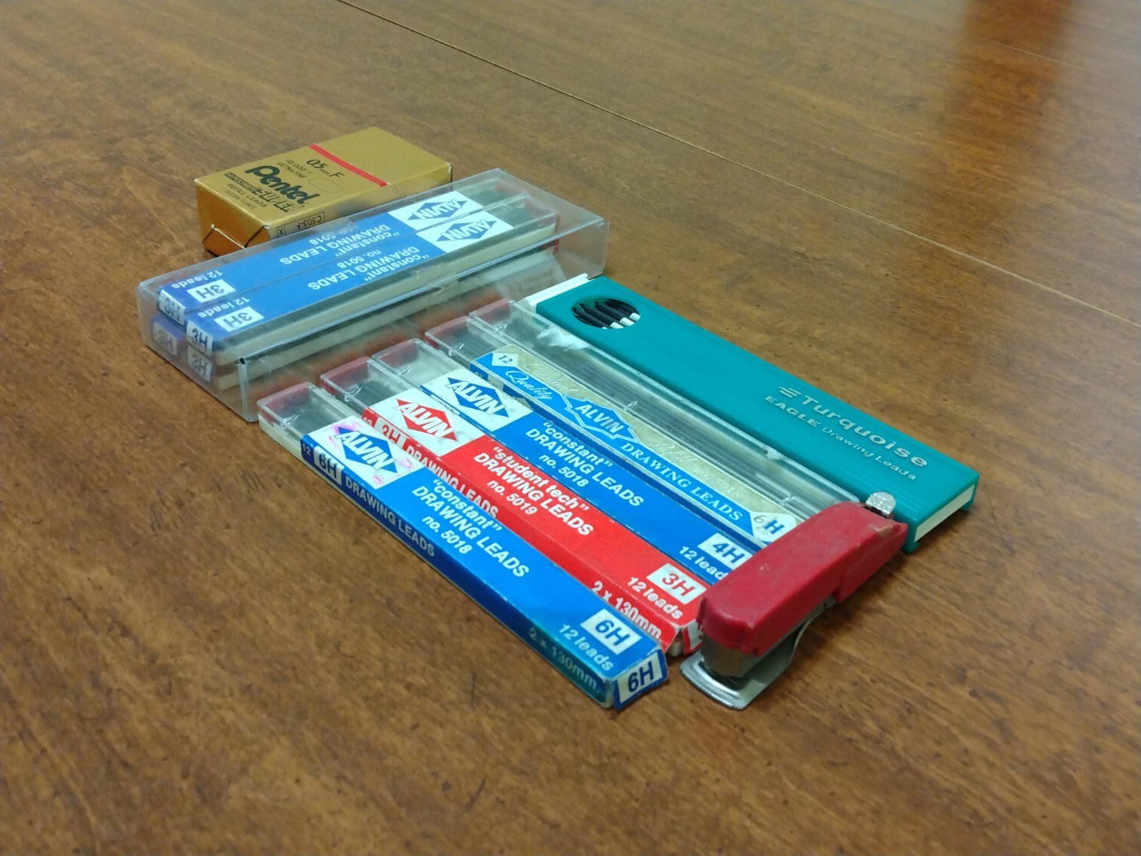 Large Lot of Vintage ALVIN CONSTANT DRAWING LEADS 3H 4H 6H & PENTEL Erasers