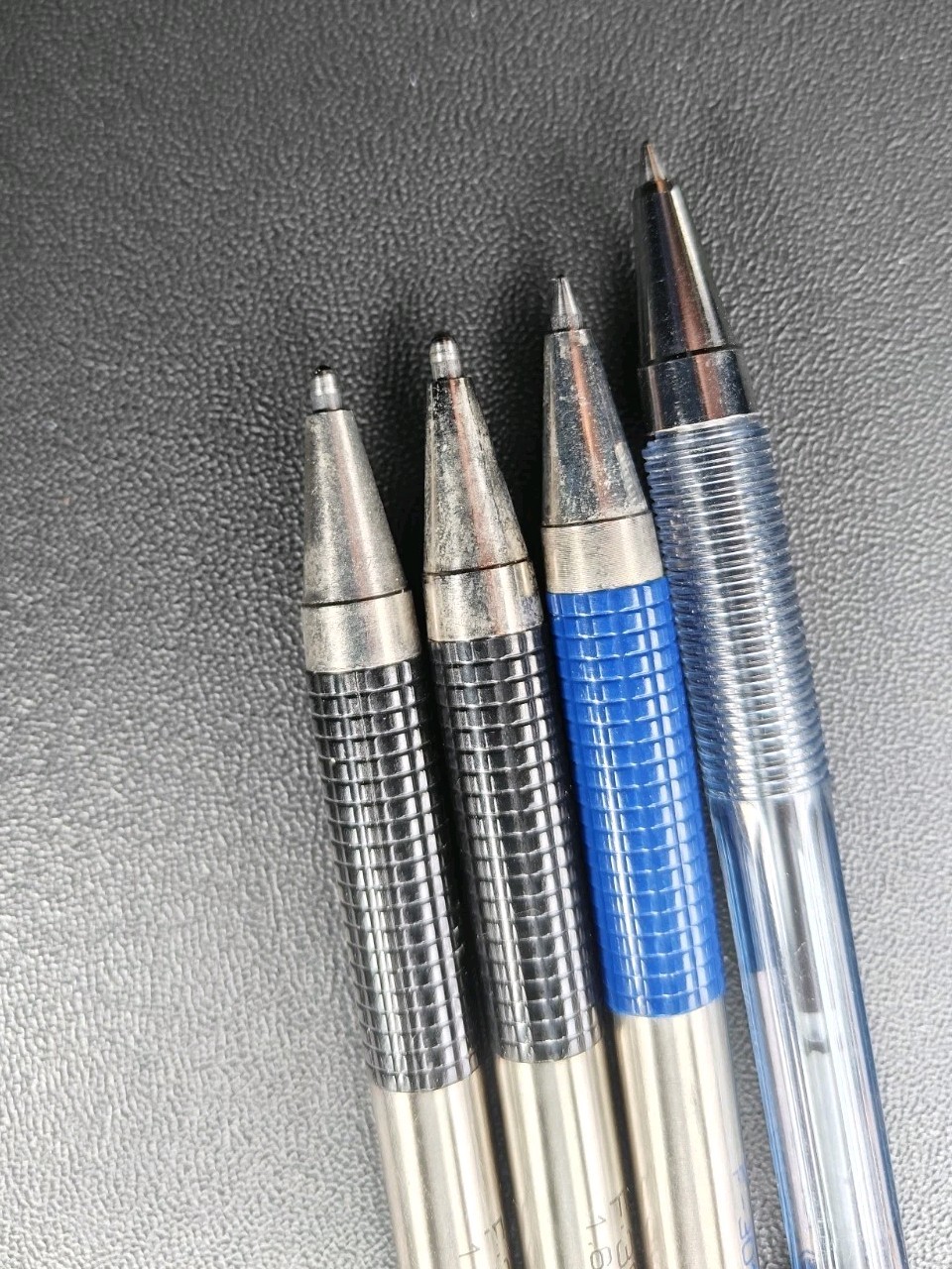 Vintage Pens Lot Of 4 Zebra F-301 Pilot Made In Japan Black/ Blue Ink