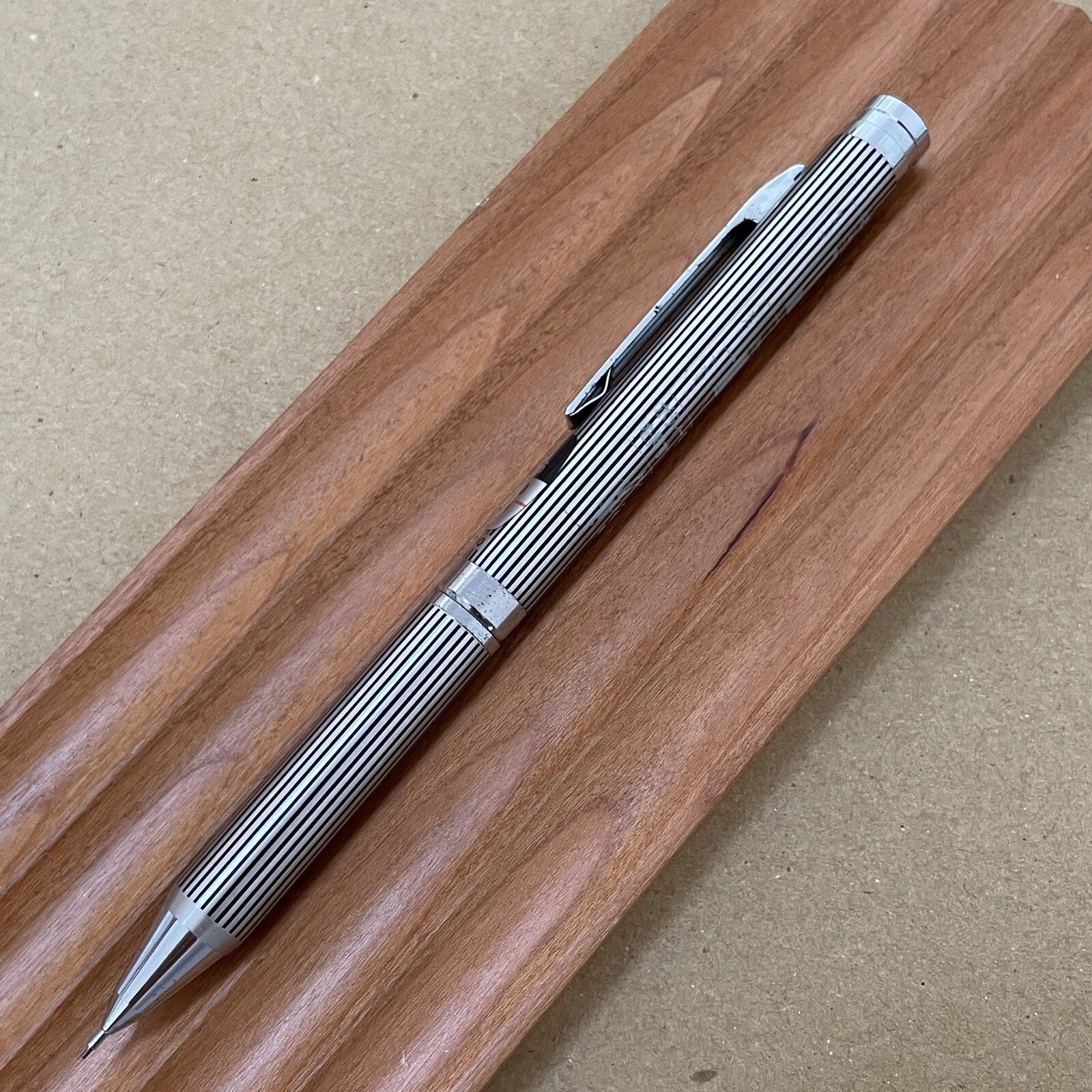 Kokuyo Mechanical Pencil Black Stripe Body Knock 0.5 mm Made in Japan