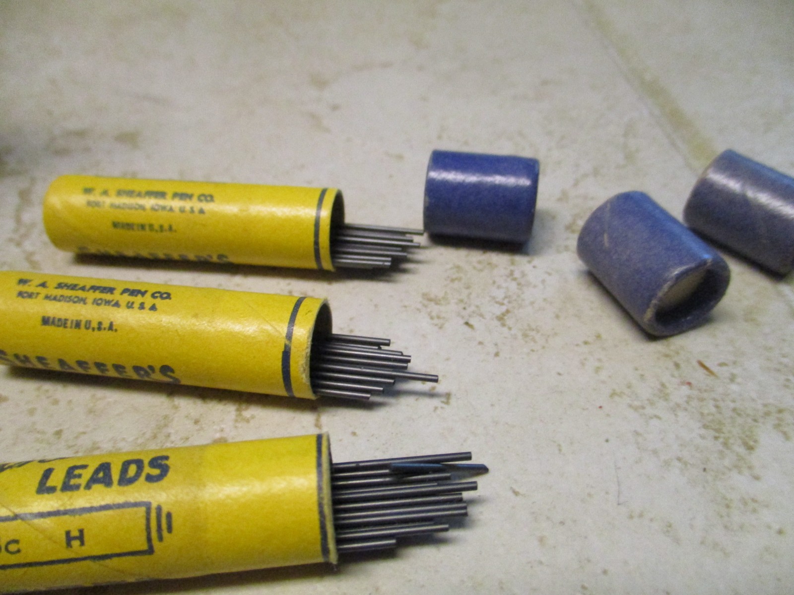 VTG Lot Sheaffers Super Smooth FIne line Leads 15c HB Lof of 3 H 15C L22