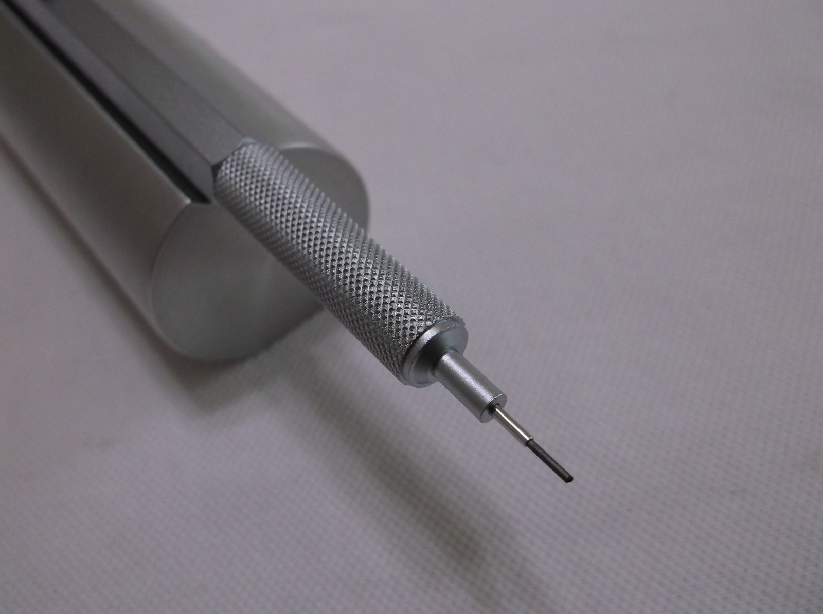ROTRING 600 OLD STYLE METAL 0.7 mm PENCIL / SERIES # 2