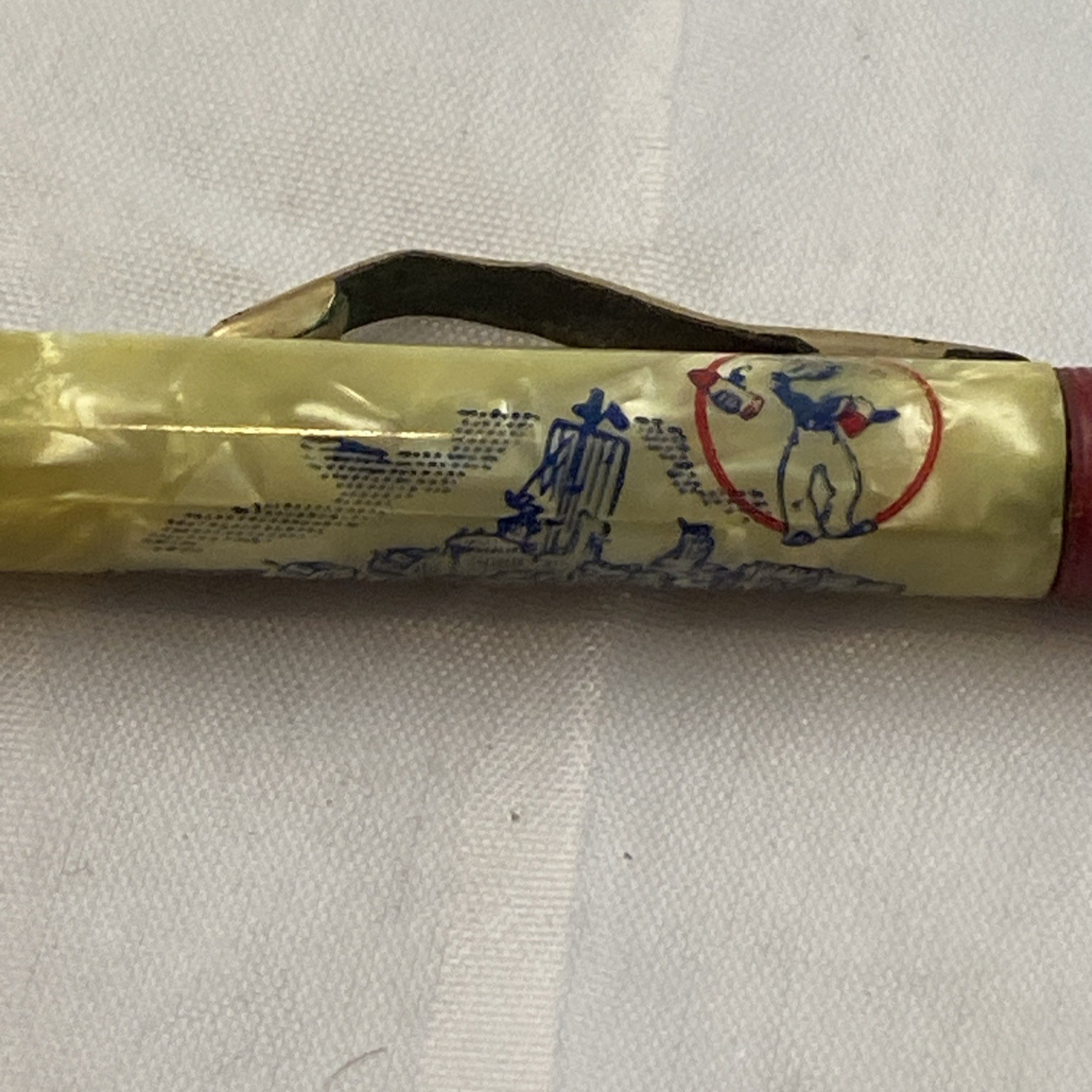 Sheaffer Pearlie Utility Red & Pearl Fineline USS Volelgesang DD-862 Pencil