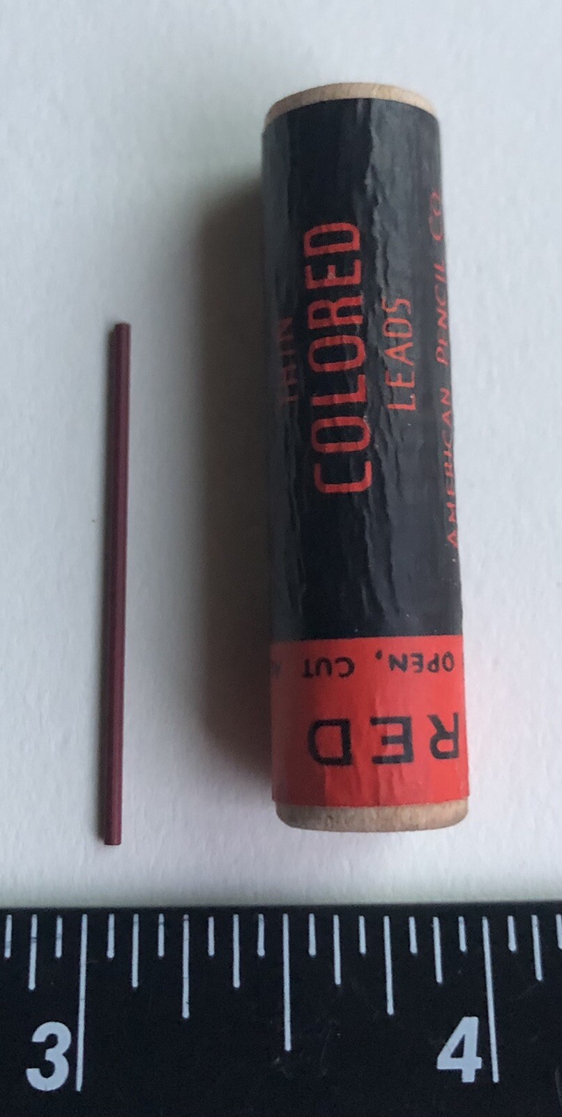 Vintage Velvet Mechanical Pencil Lead Red 1.18mm 1-3/8″ NOS Wood Tube 12pk USA
