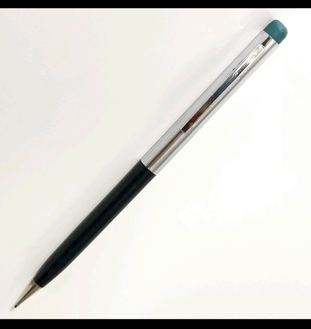 Vintage 1960s Sheaffer Black & Chrome Tip Eraser Mechanical Pencil (No Monogram)
