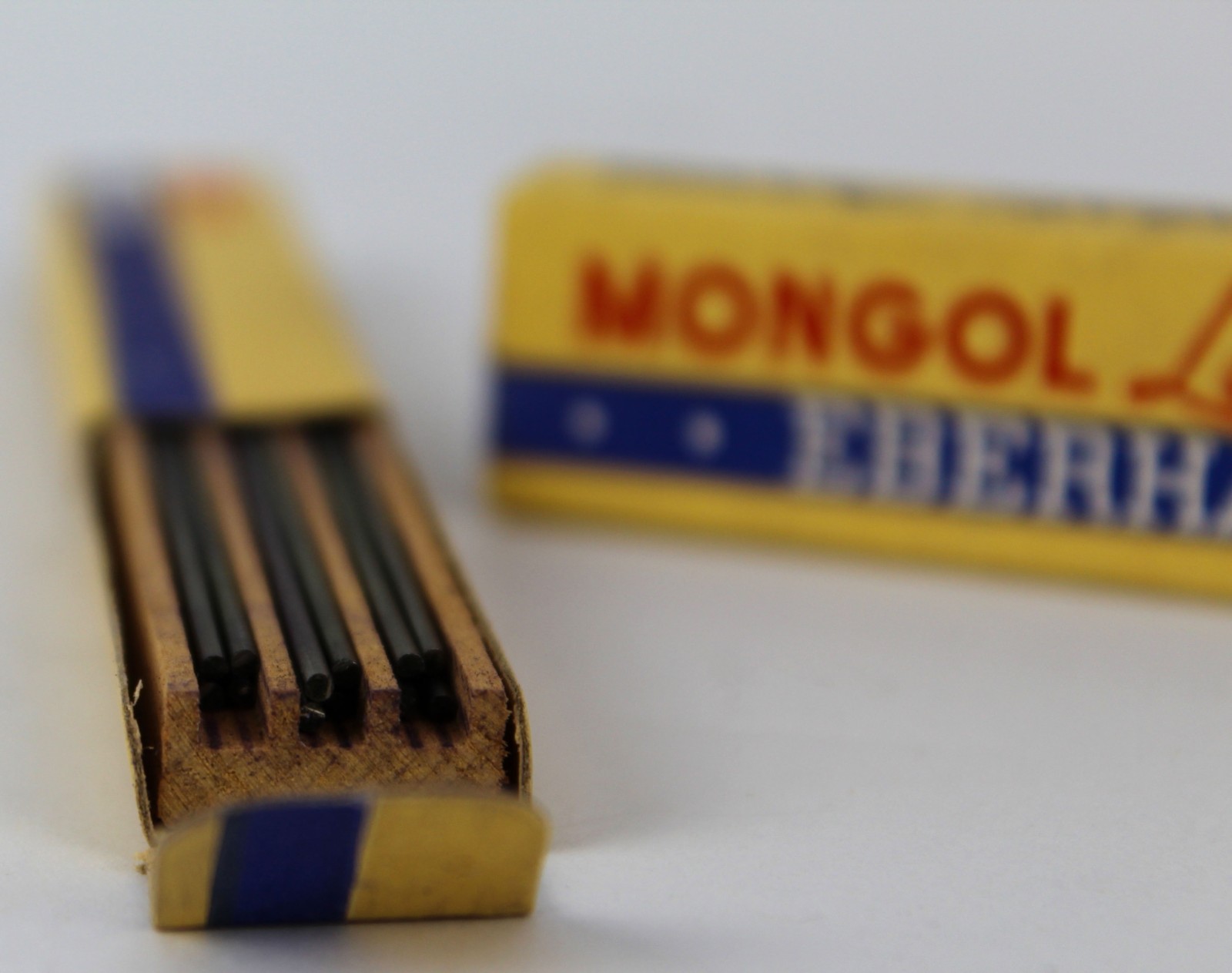 Vintage Eberhard Faber Mongol Long Thin Leads No.4010 12 Boxes USA