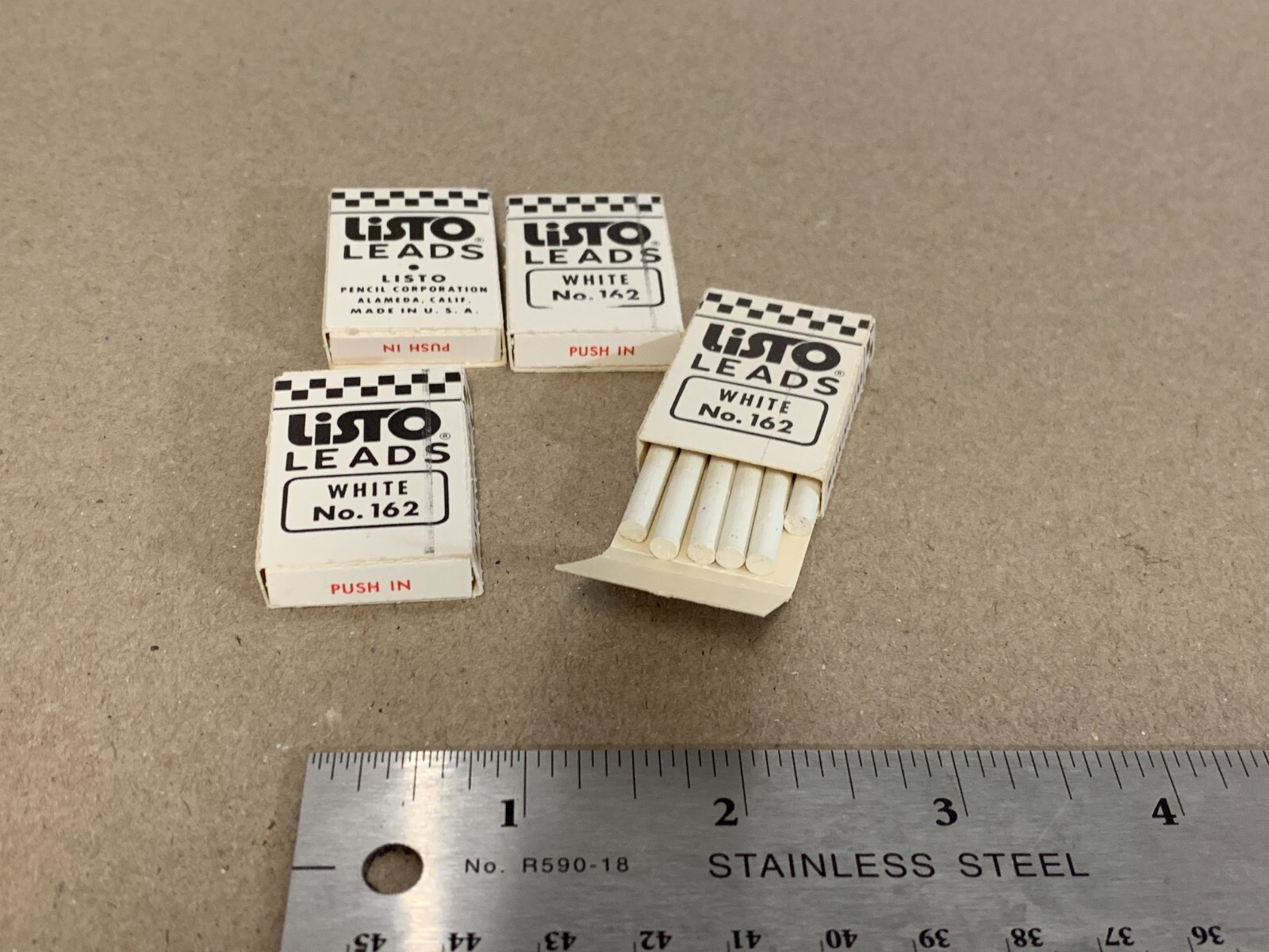 Listo Marking Leads White No.162 4 Packs 6 Leads 24 Total for Listo Pencil 1620
