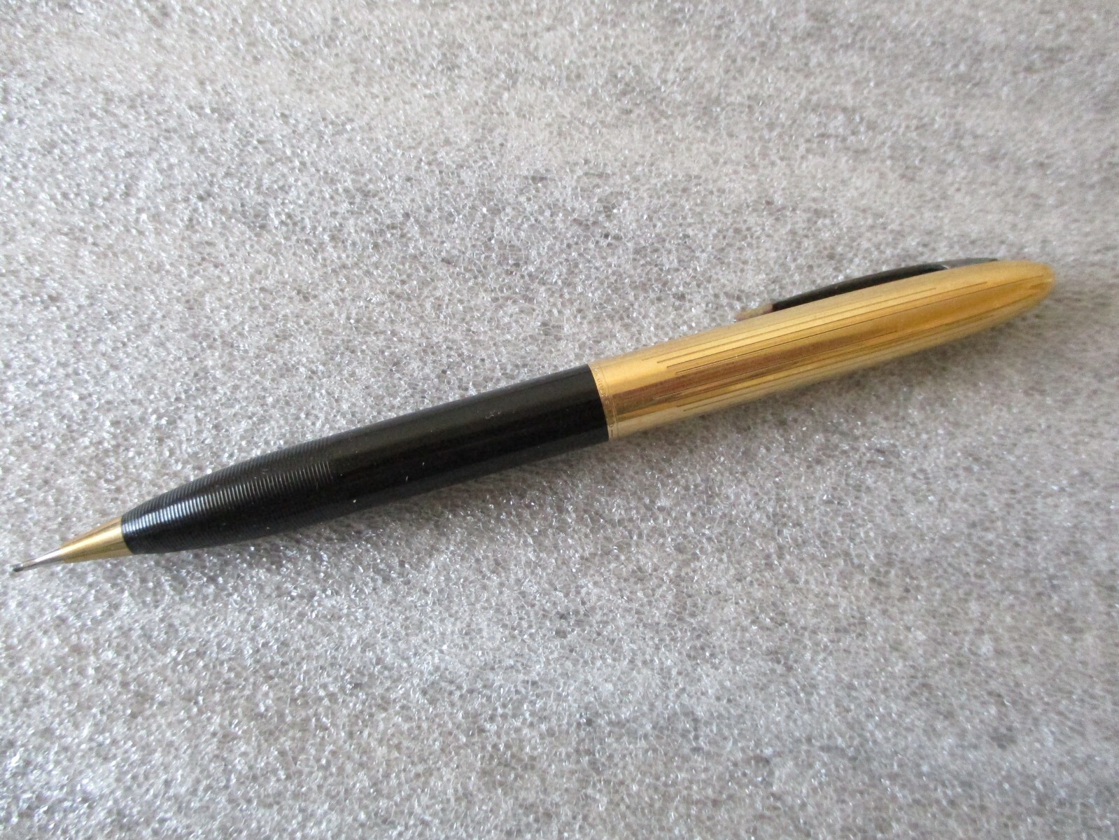 VTG ROCK ISLAND/SHAEFFERS/SCRIPTO/NORMA MECHANICAL PENCILS/PEN/LEAD/ERASERS SET