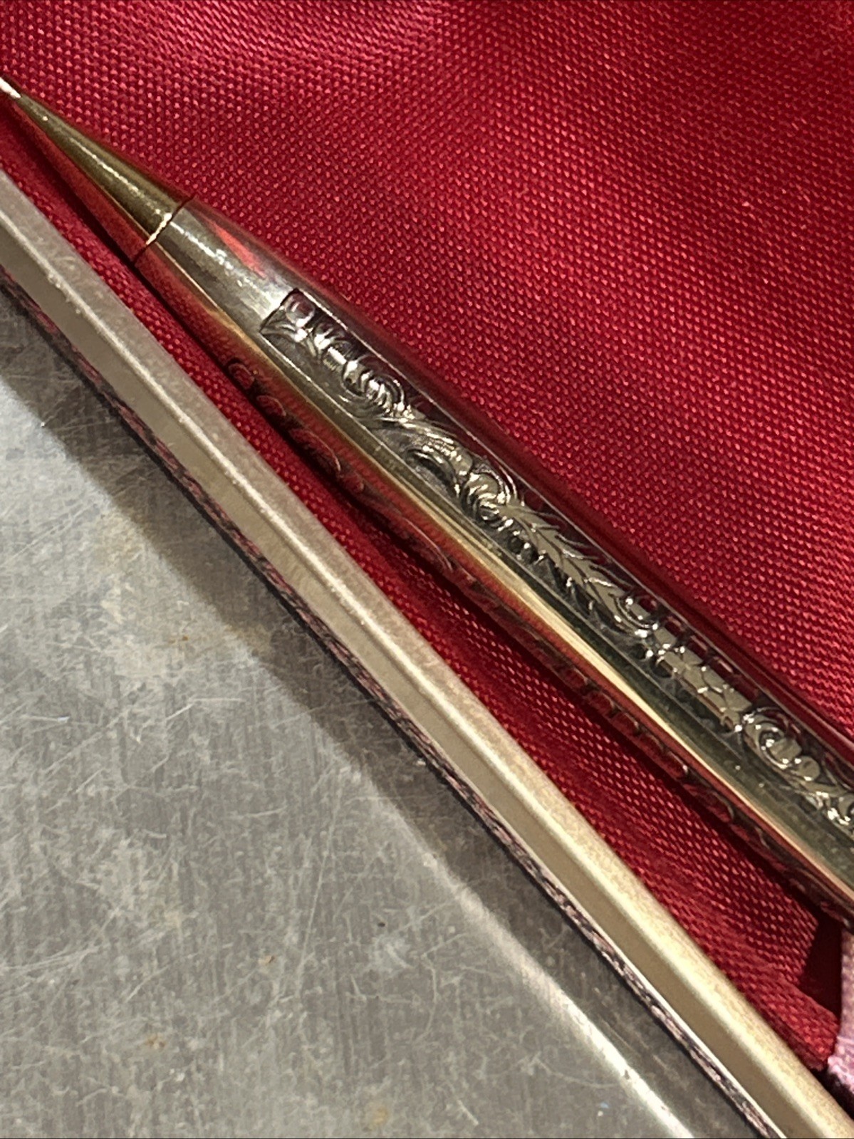 Vintage Sheaffer 12k Gold Filled Mechanical Pencil Zoom In! See Pics! Floral