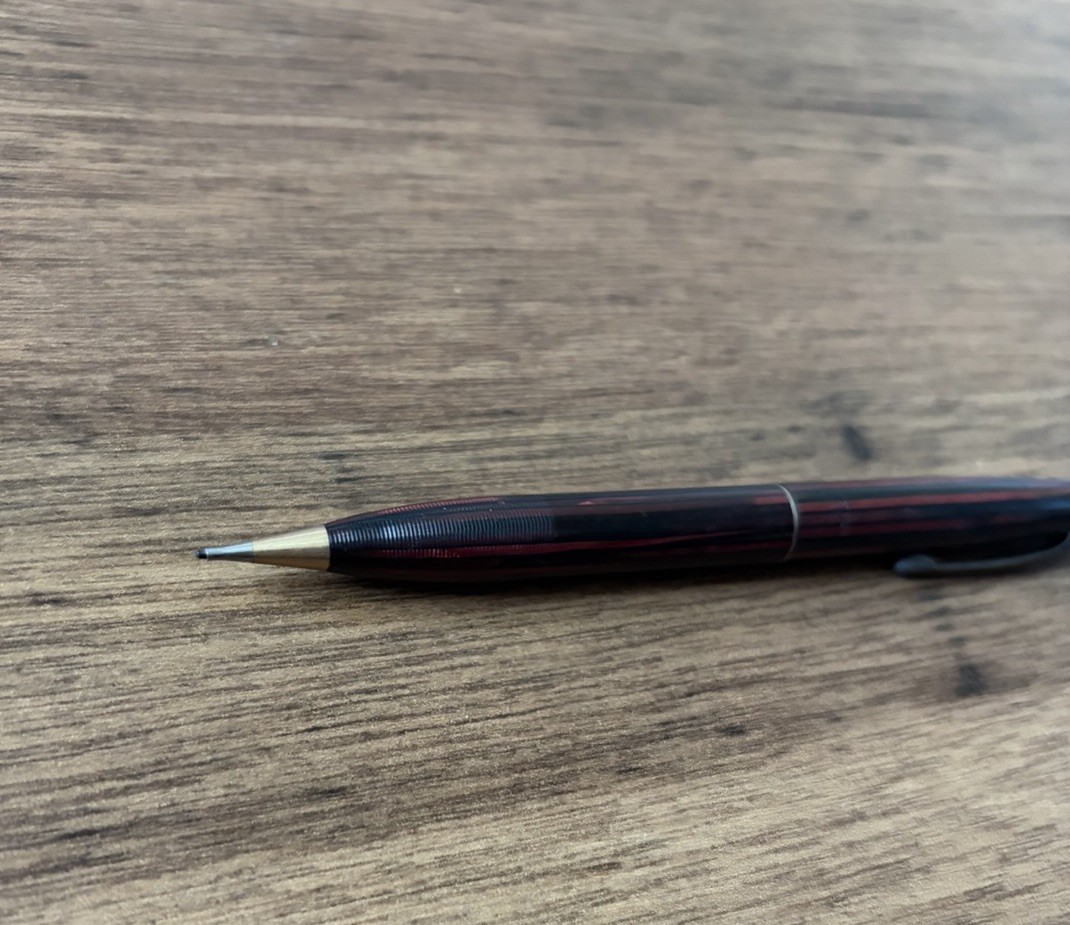 Sheaffer Marbled Red Plastic Mechanical Pencil, Twist Click, Retractable Tip
