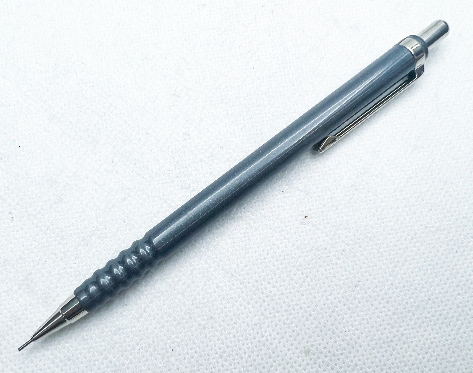New ROTRING Tikky Special GREY MICA Star Grey Pearl Powder Mechanical pencil