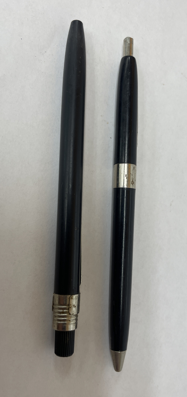 Vintage SKILCRAFT US Government – Black Pen & China Marker Wax Pencil