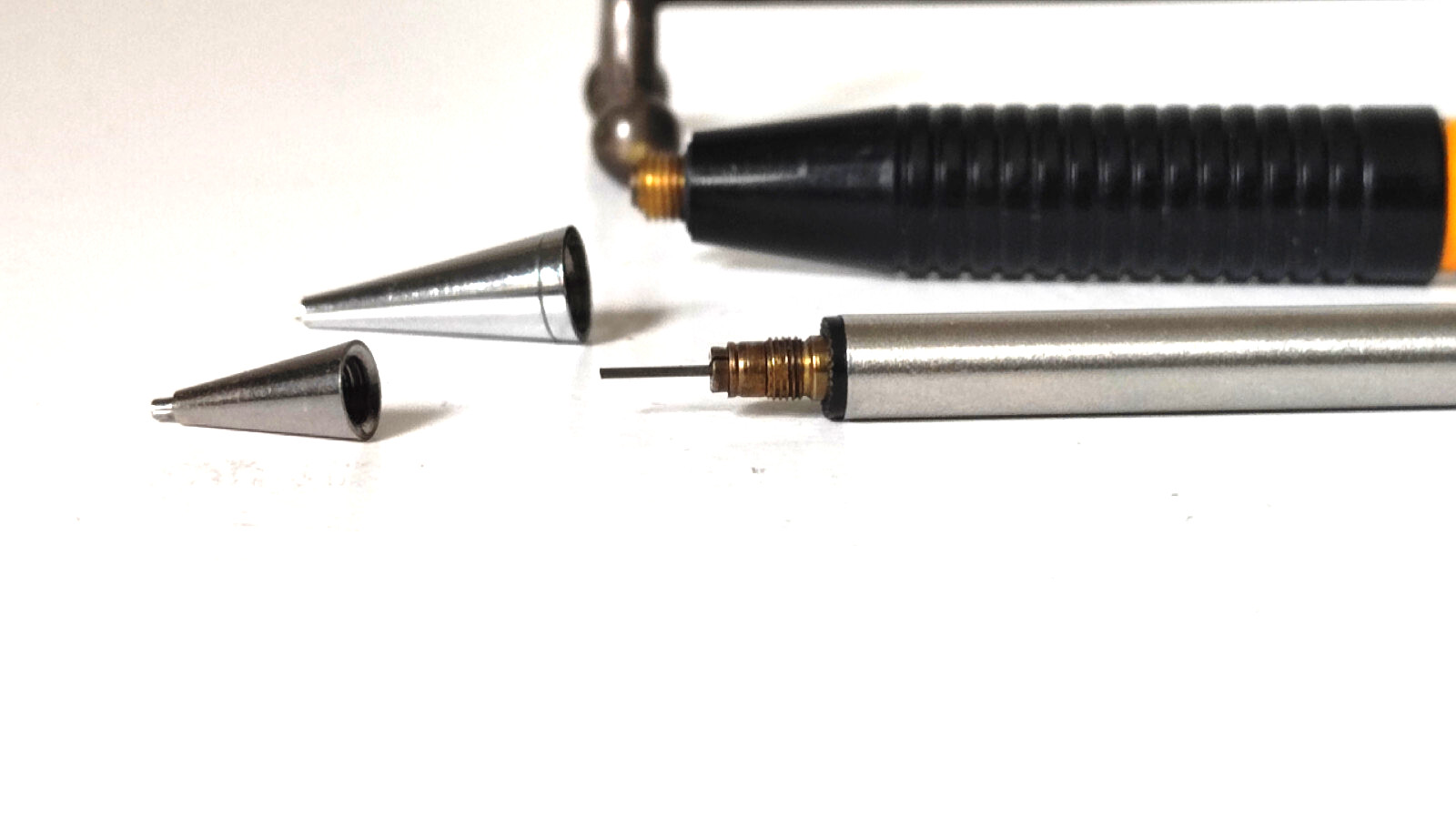 PILOT 0.5mm Set of 2,JAPAN Plastic&Thiny(5.5 mm) Metal Mechanical Pencils,1970’s