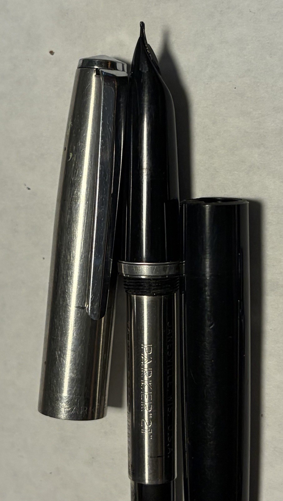 VINTAGE PARKER 4 PC LOT 2 X 21 FOUNTAIN PEN JOTTER MECHANICAL PENCIL