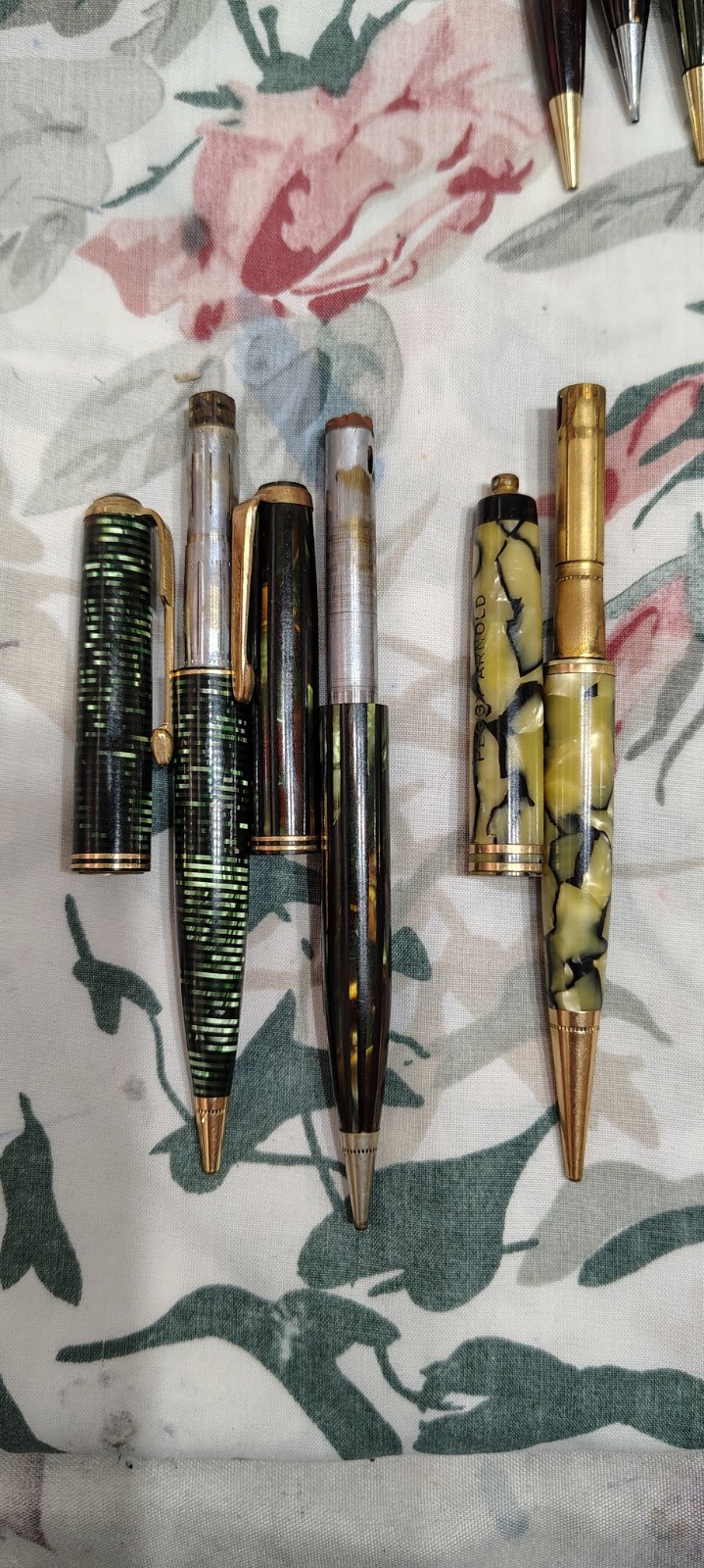 Lot Of 7 Sheaffers, Parkers Pencils For Parts Or Repairs