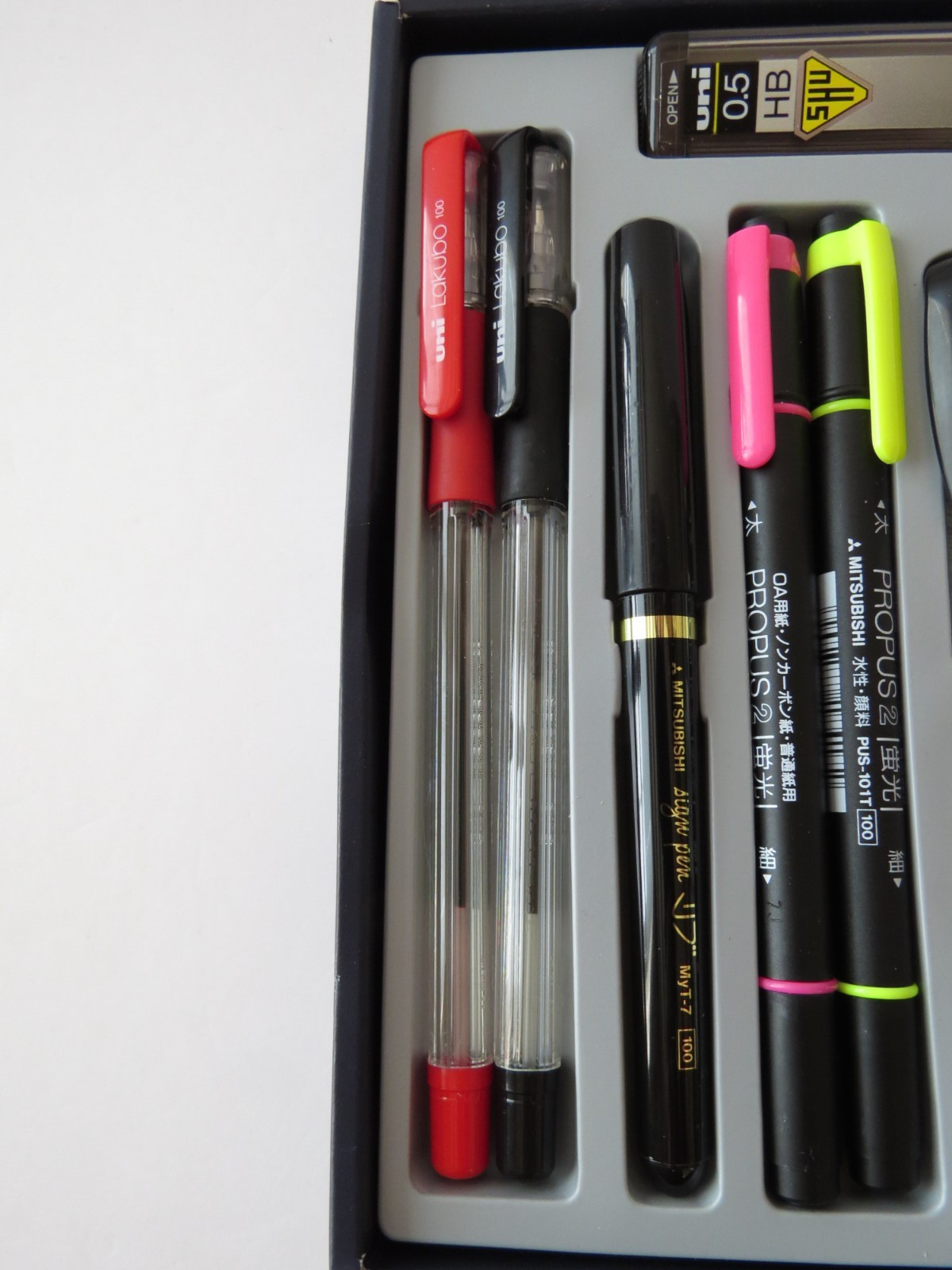 MITSUBISHI Pencil Co., Ltd. Uni Whole Set of Writing Kit KFW-1503 (10 items)