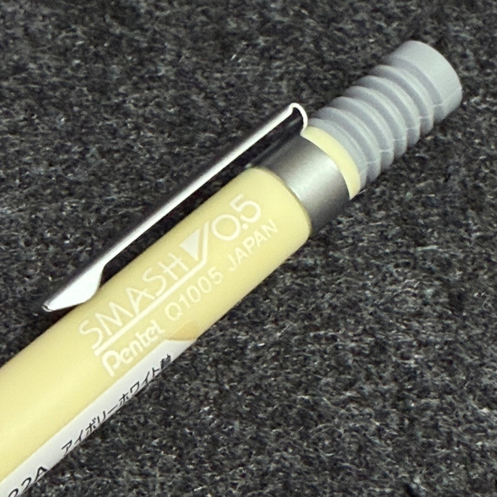 Pentel Smash Amazon Limited Ivory White 0.5mm Q1005-22A Pencil Clear Grip New