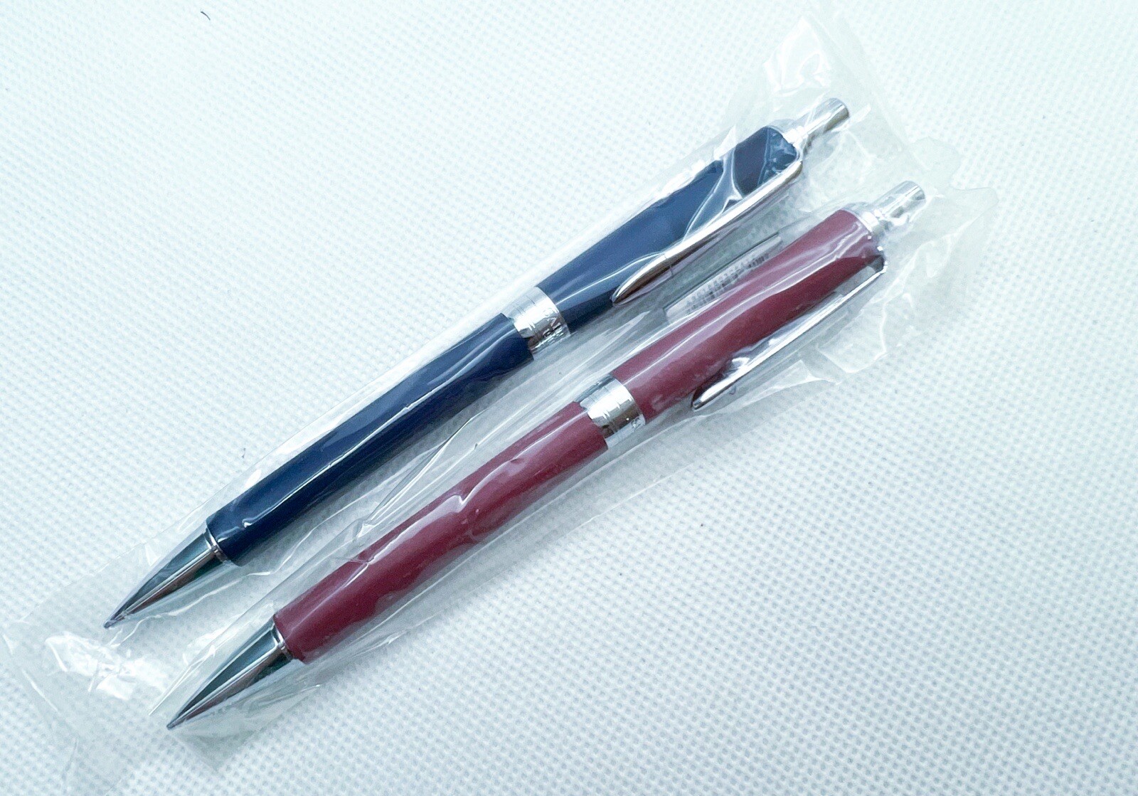 New Sealed Sailor 1911 Mechanical Pencil 2pcs 0.5 Dark Blue & burgundy