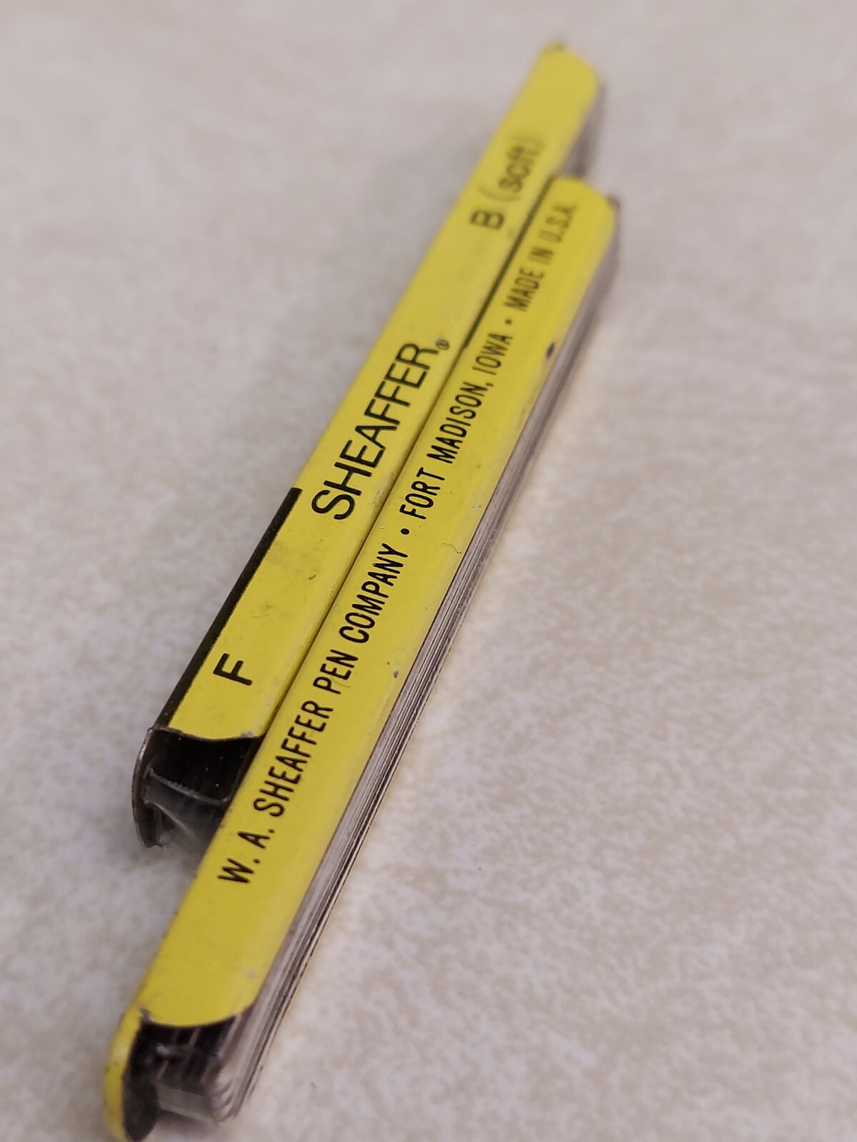 W.A. Sheaffer Pen Company Thin Leads Type F B Soft Fort Madison Iowa Made in USA